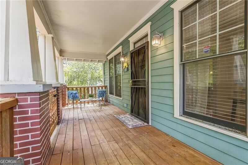 229 Spence Avenue Se Property Photo 2
