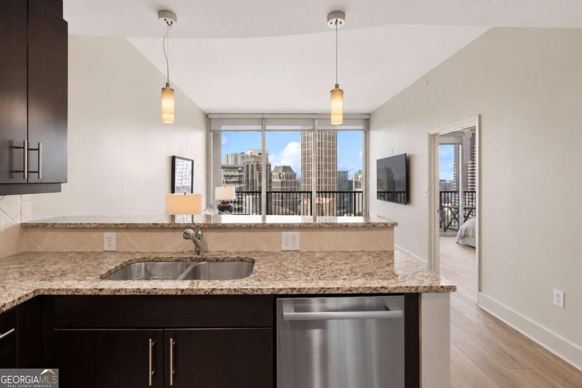 1080 Peachtree Street Ne # 2201 Property Photo 6
