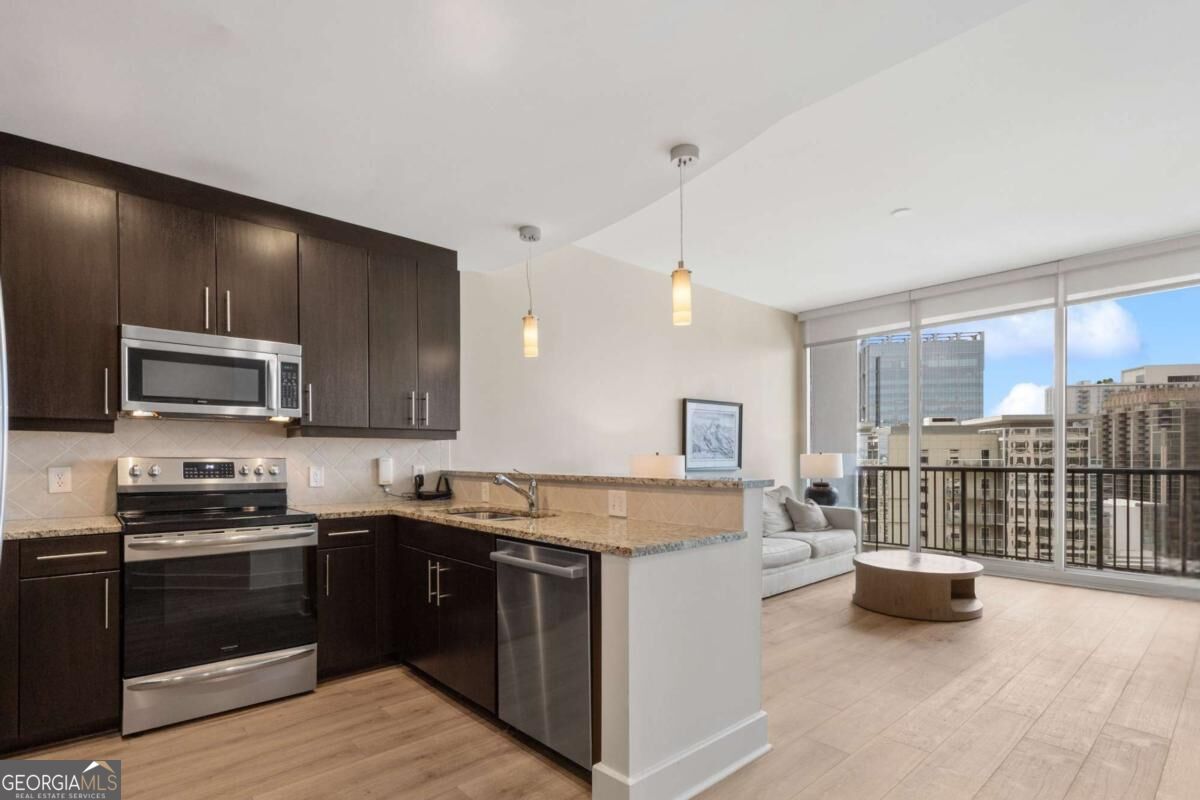 1080 Peachtree Street Ne # 2201 Property Photo 7