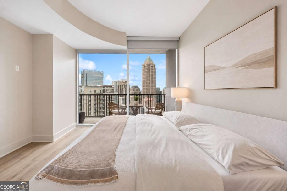 1080 Peachtree Street Ne # 2201 Property Photo 16