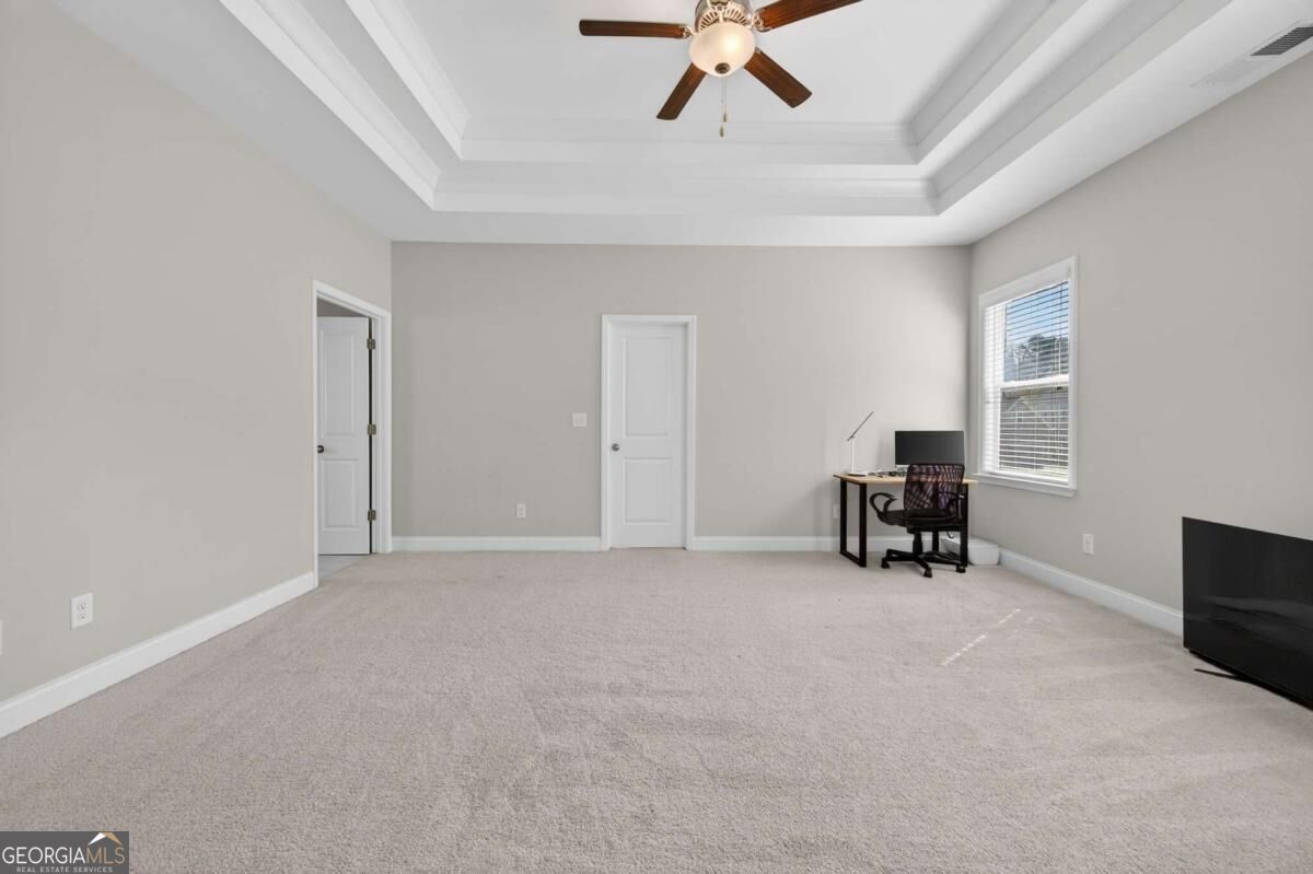 1020 River Park Drive Property Photo 3