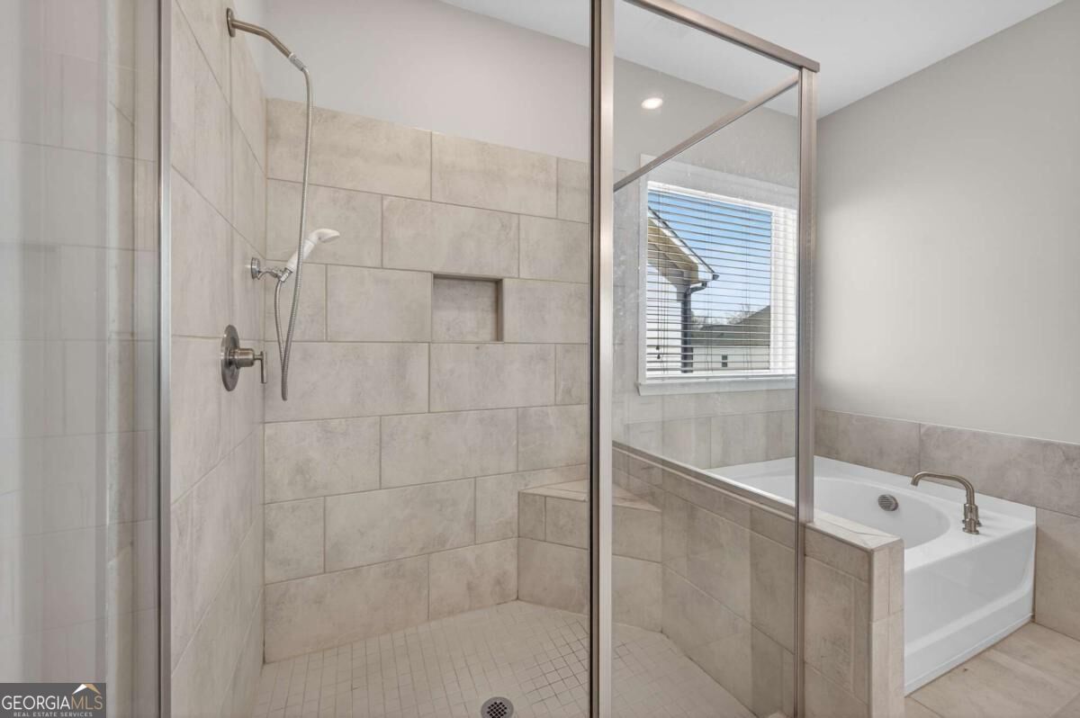 1020 River Park Drive Property Photo 18