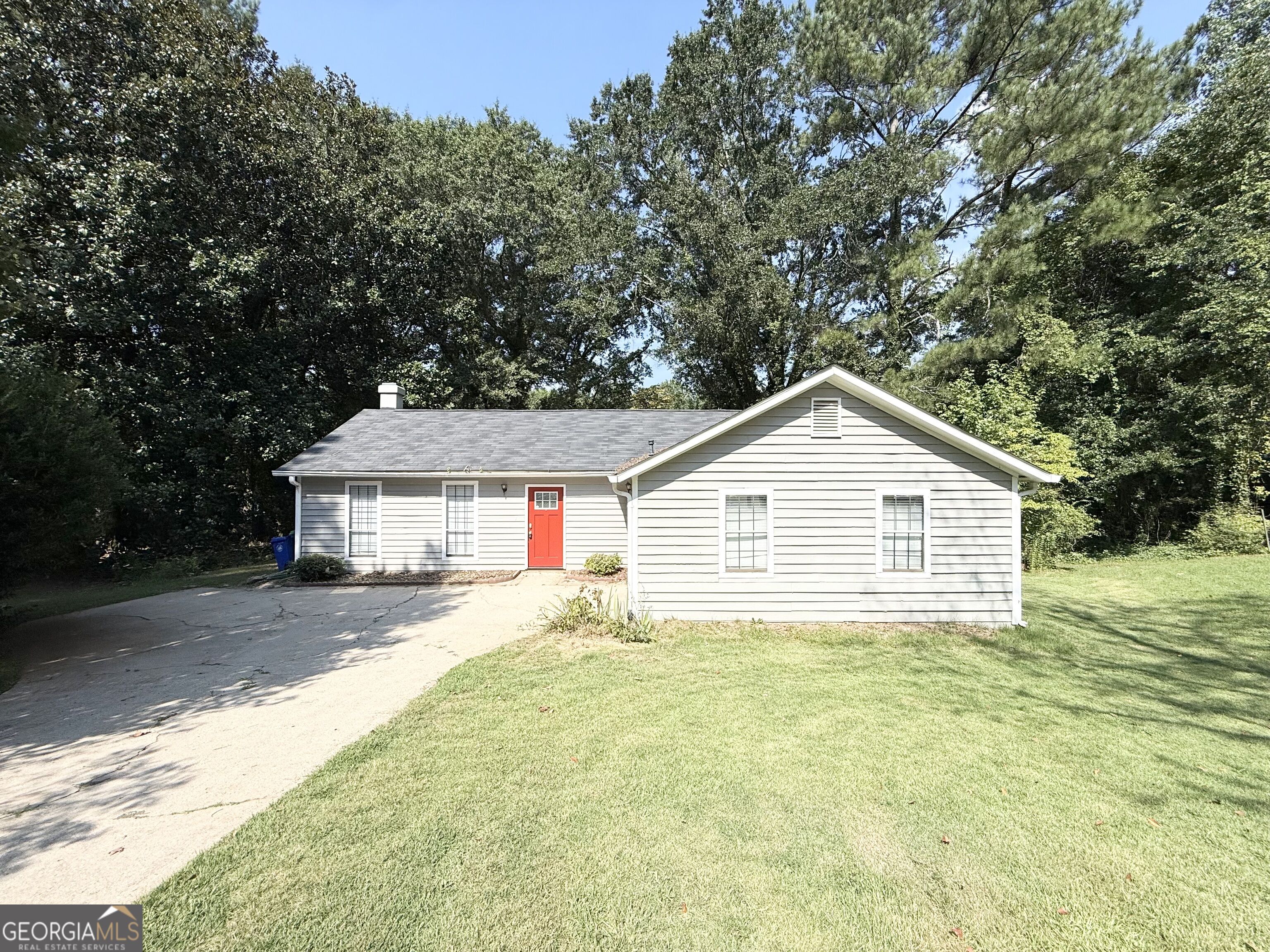5112 Huxley Road Property Photo 2