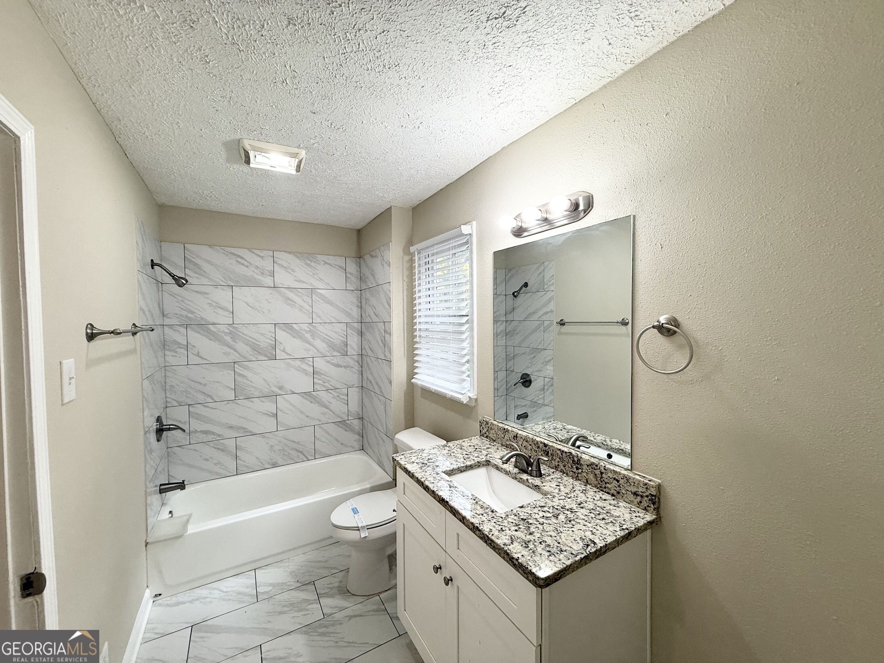 6350 Connell Road Property Photo 12