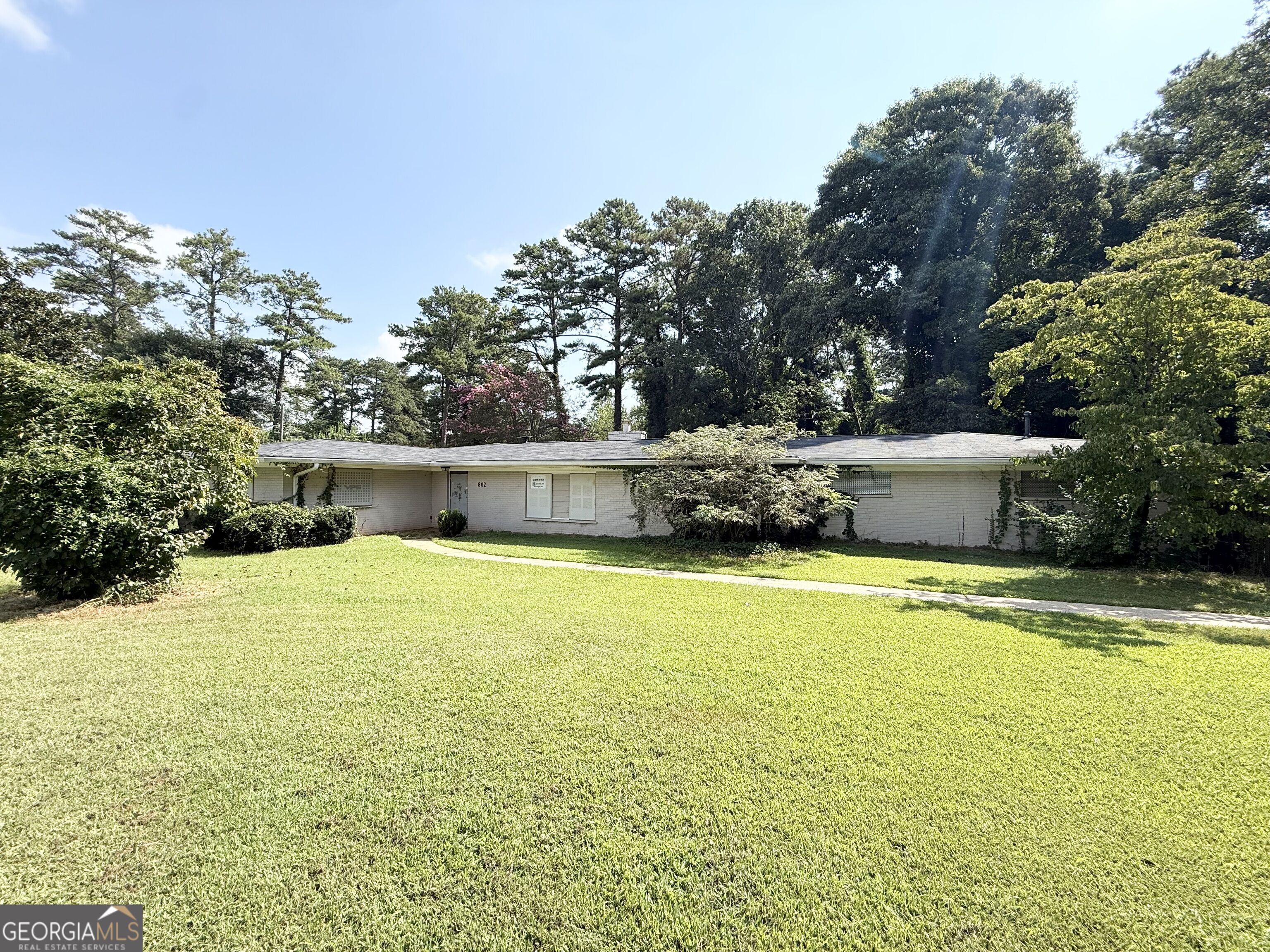 802 Kenilworth Circle Property Photo 1