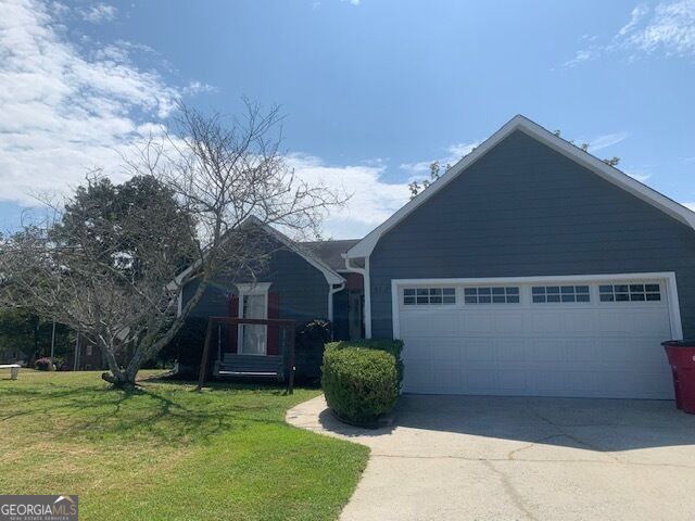 512 Shadow Moss Drive Property Photo 2