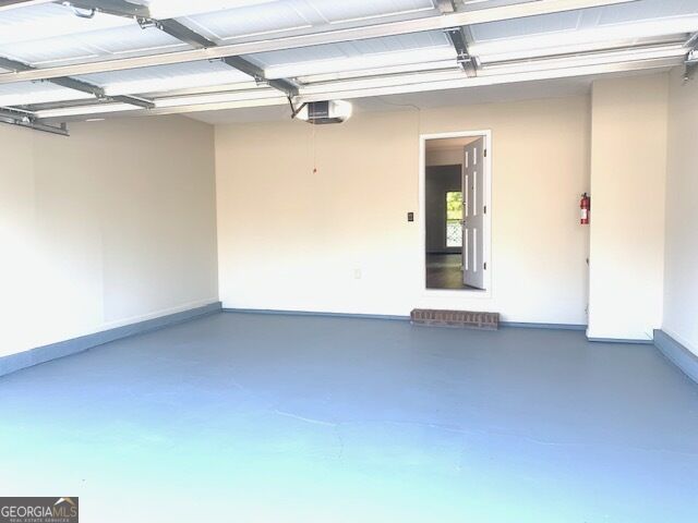 512 Shadow Moss Drive Property Photo 4