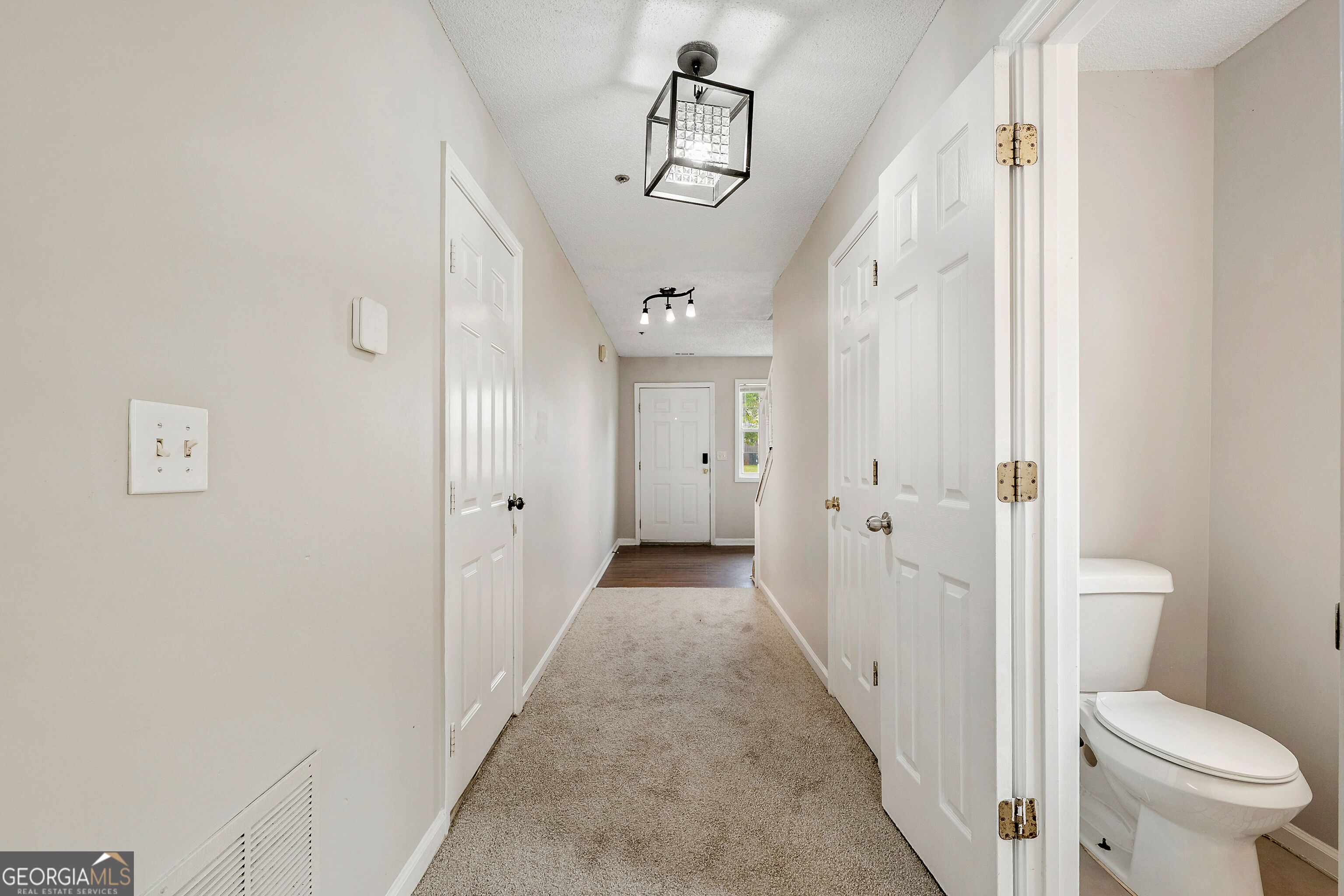 3464 Lehigh Way Property Photo 6
