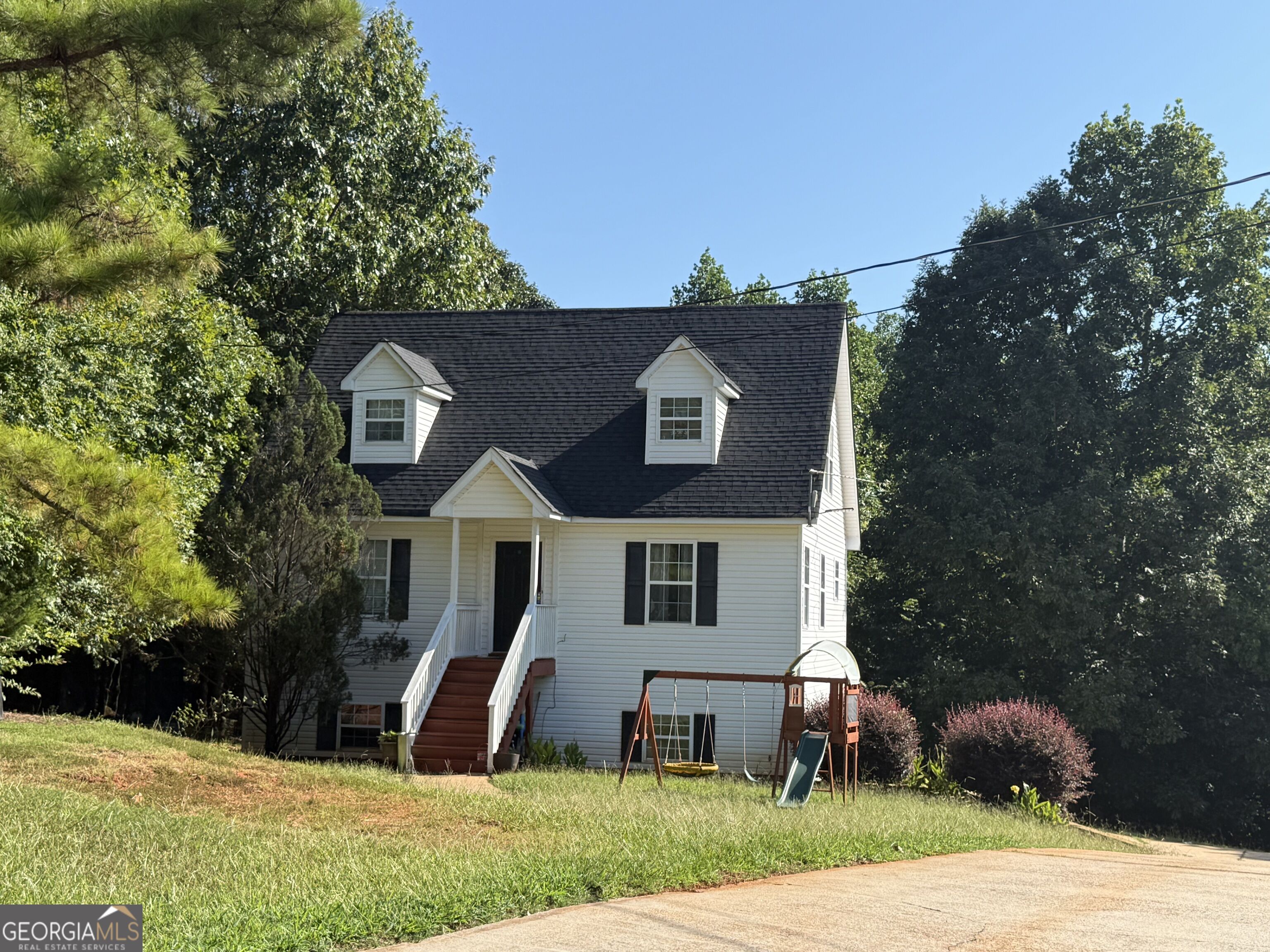 109 Genes Place Property Photo 1