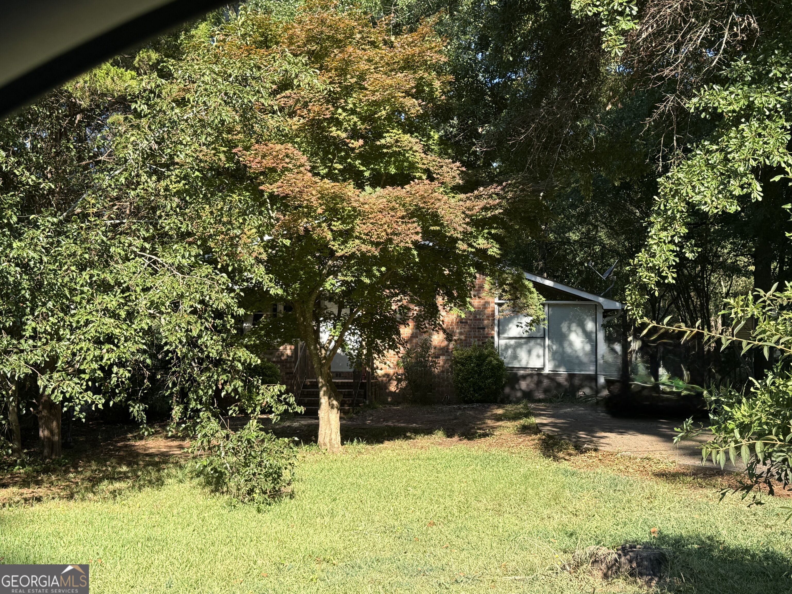 109 Genes Place Property Photo 3