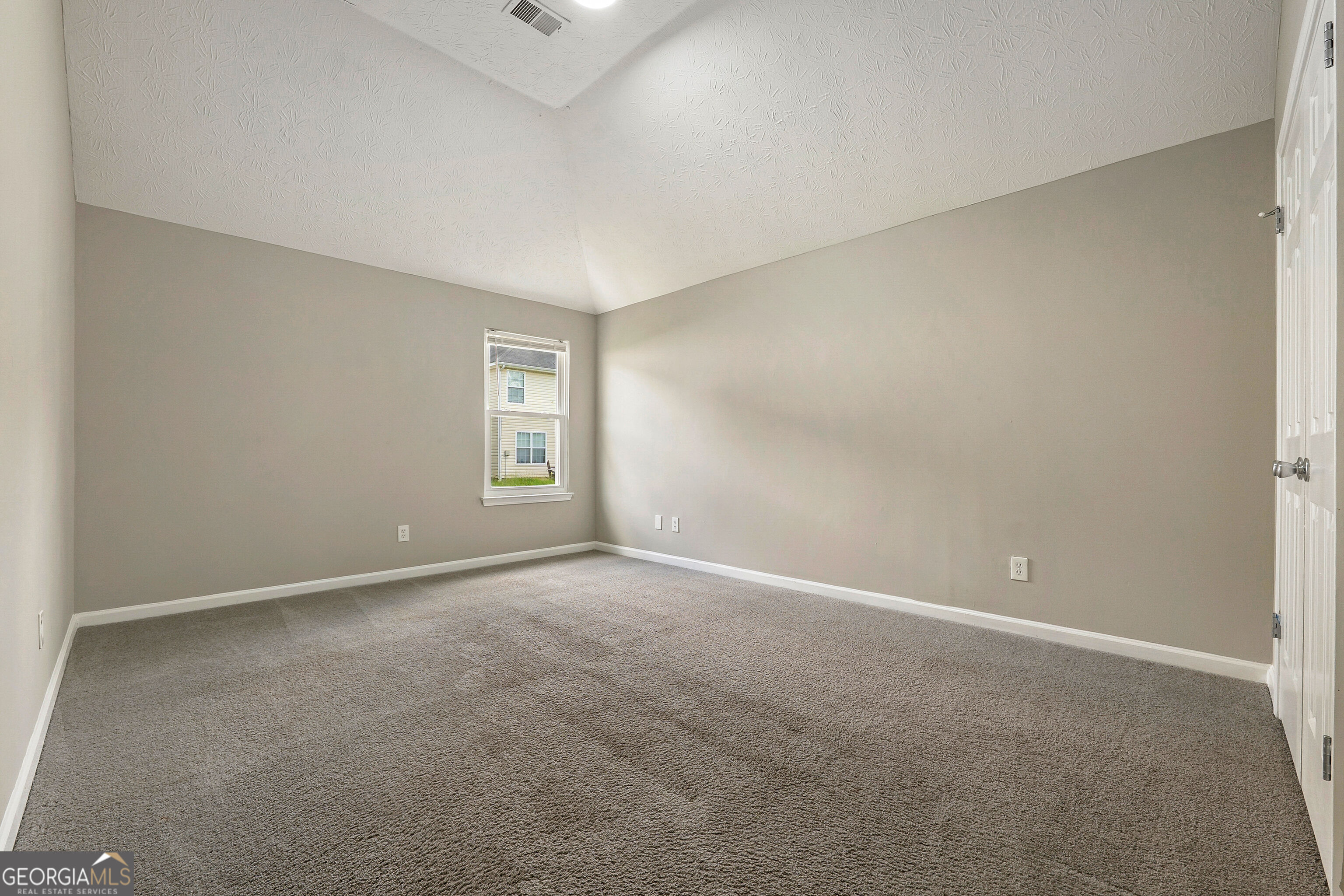 5656 One Lake Way Property Photo 23