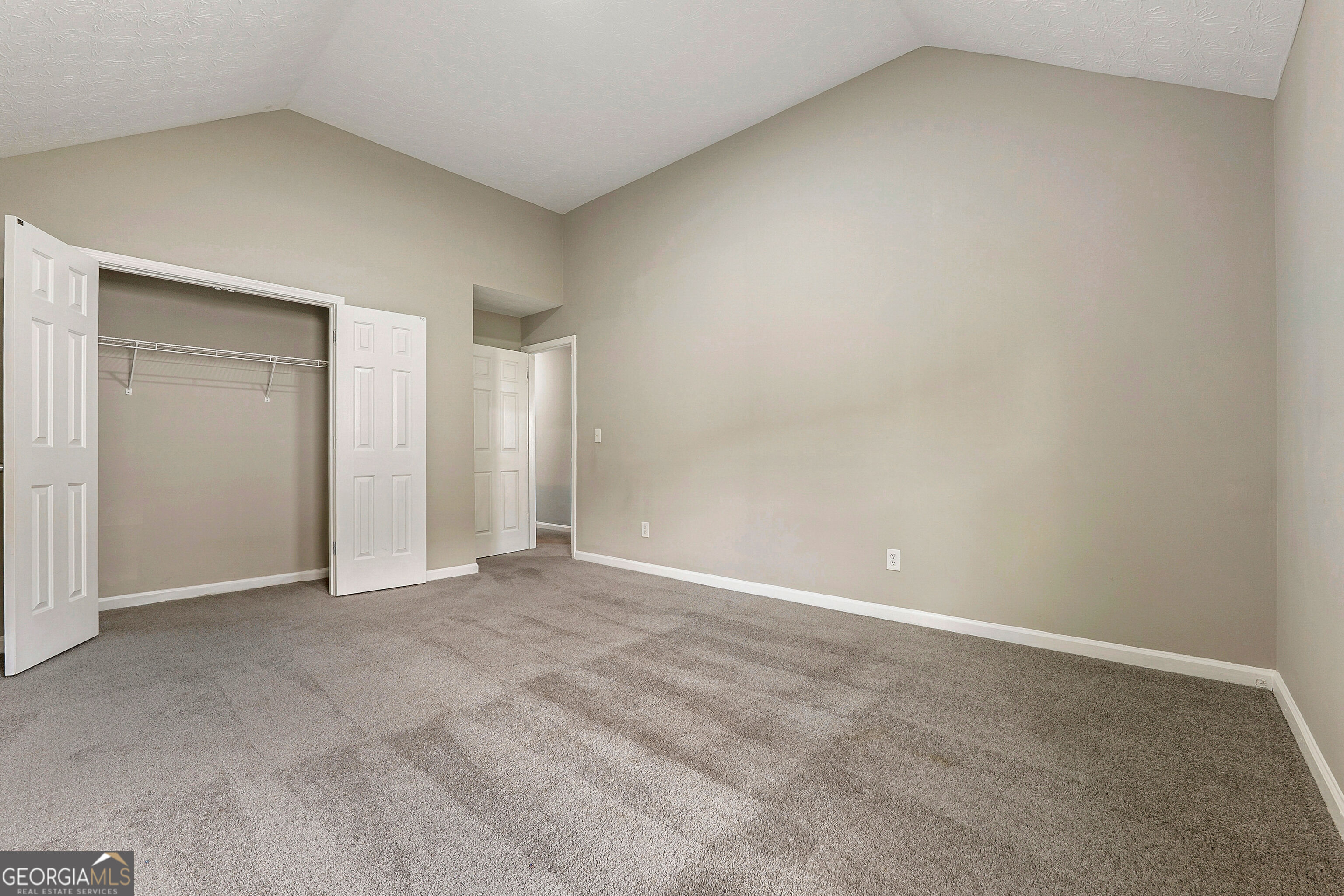 5656 One Lake Way Property Photo 24