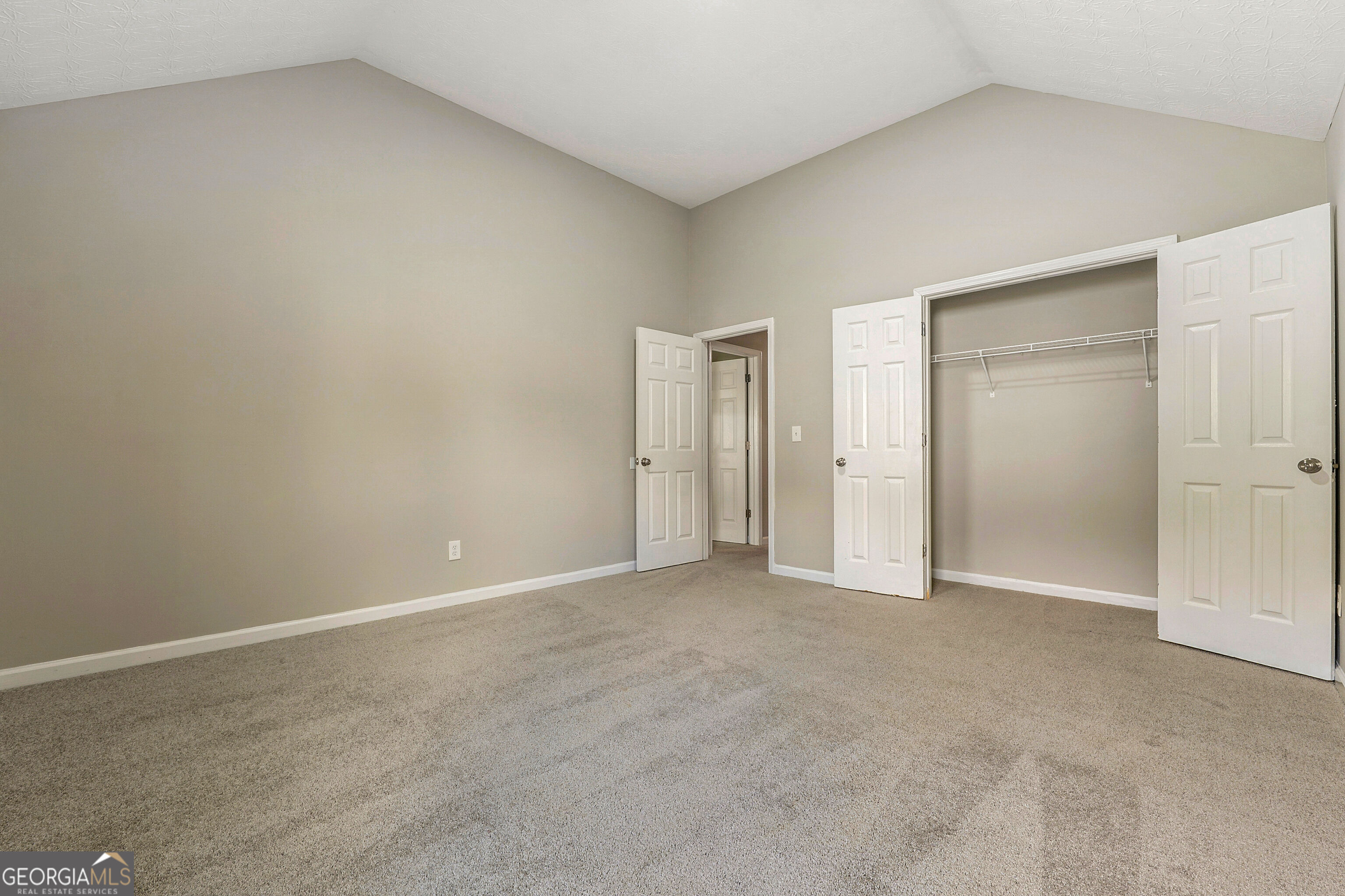 5656 One Lake Way Property Photo 26