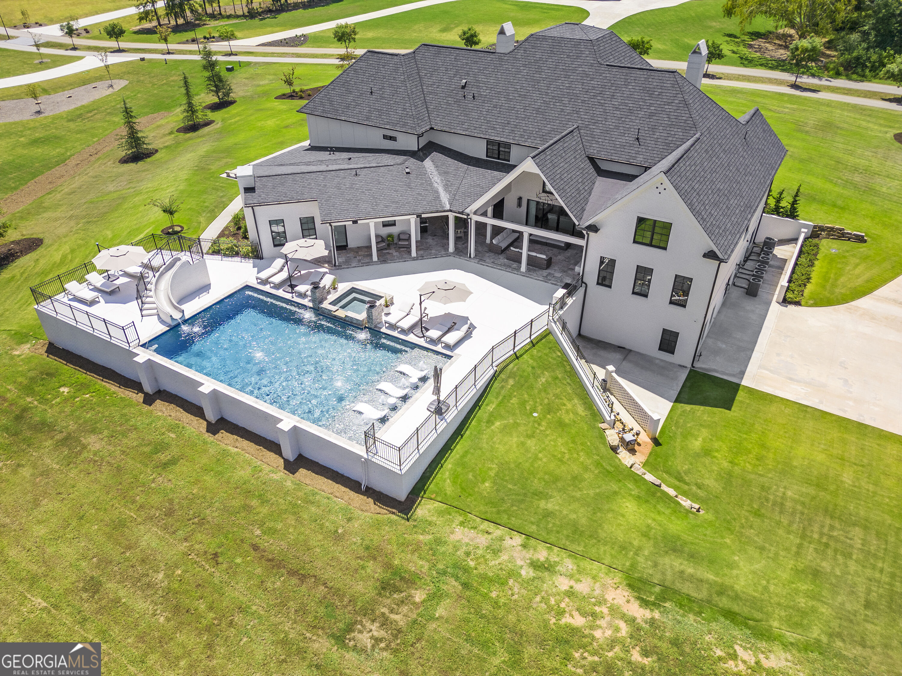 150 Fortress Way Property Photo 3