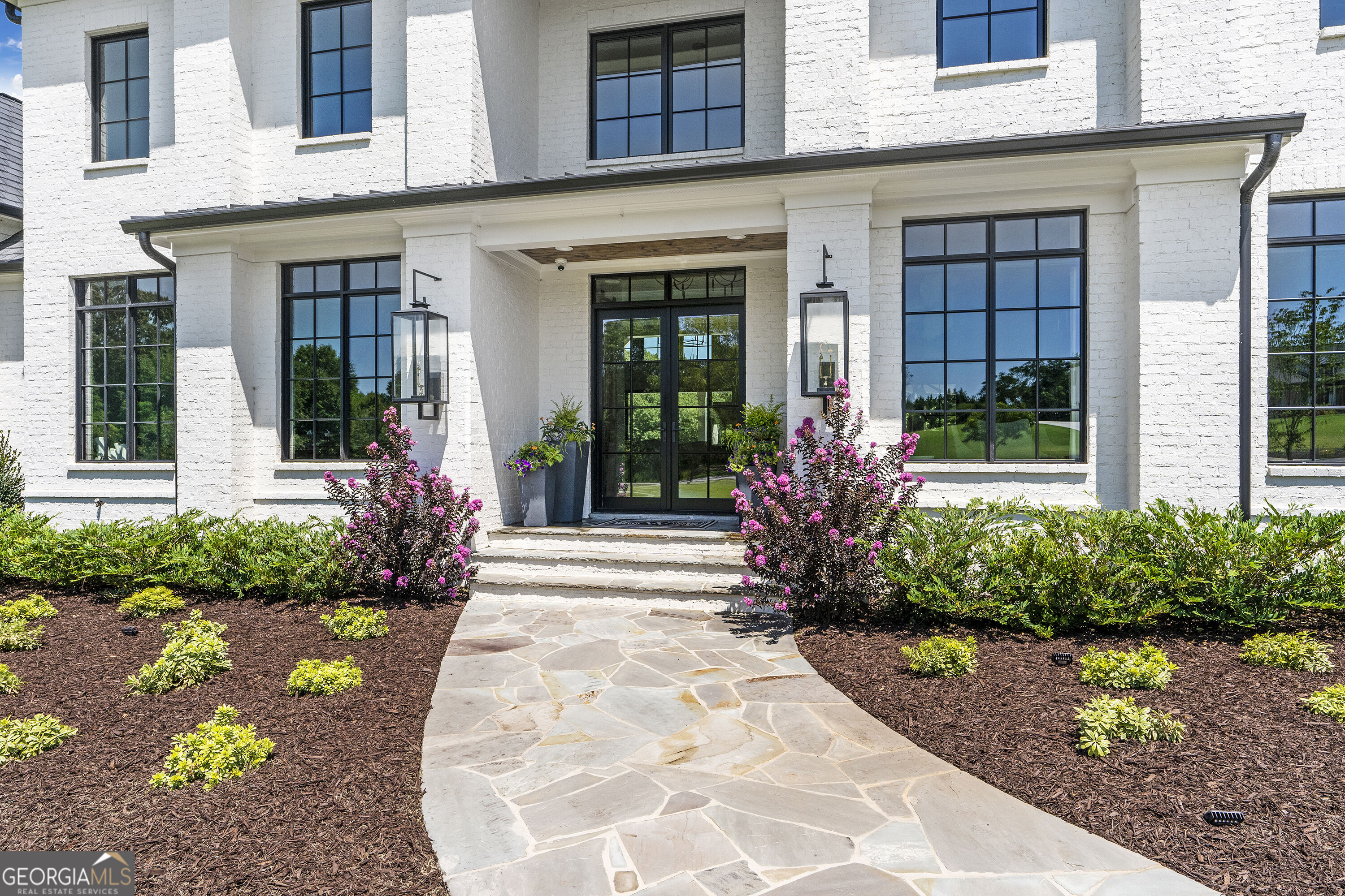 150 Fortress Way Property Photo 6