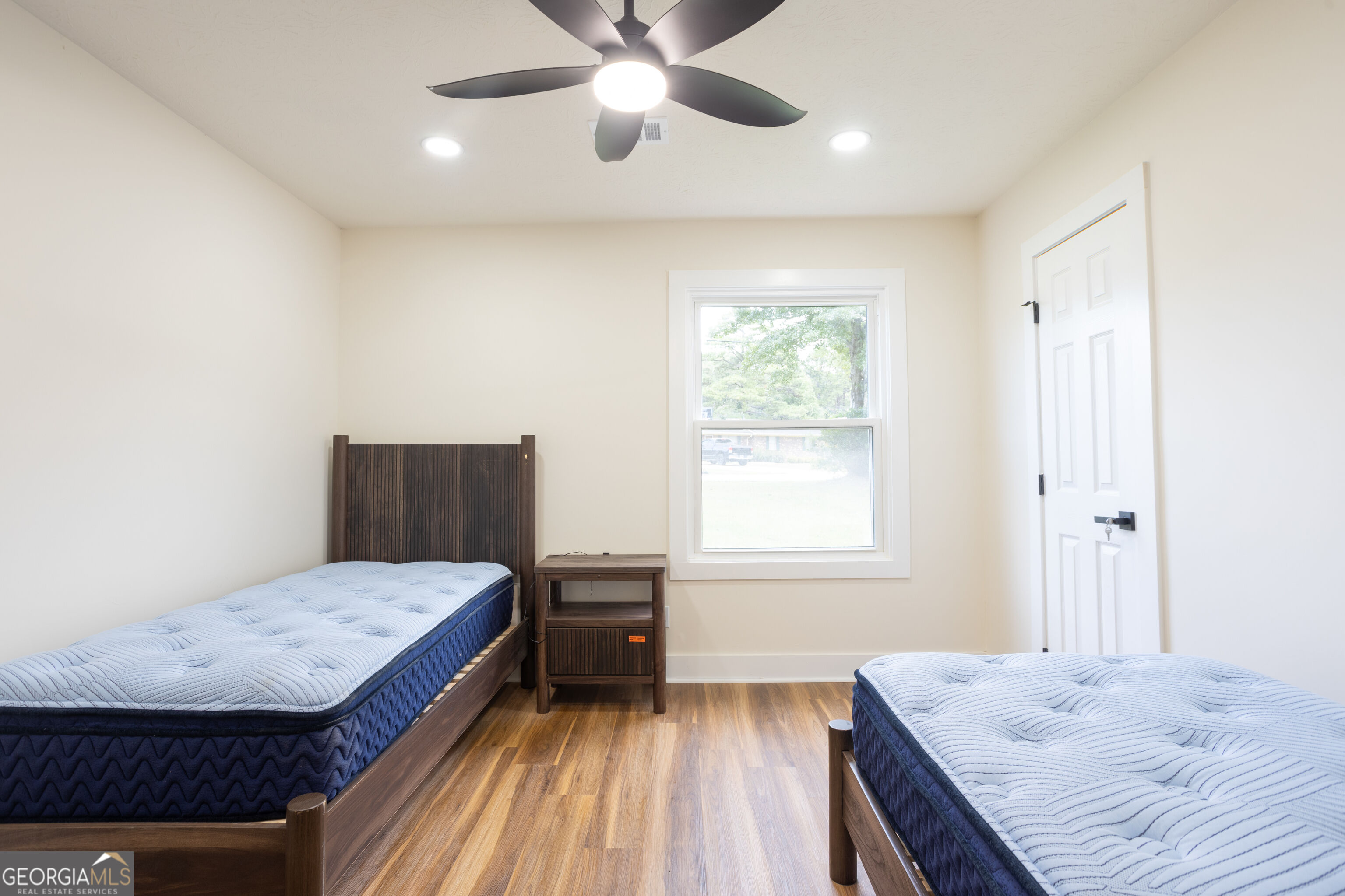 2127 Blue Creek Court Property Photo 11
