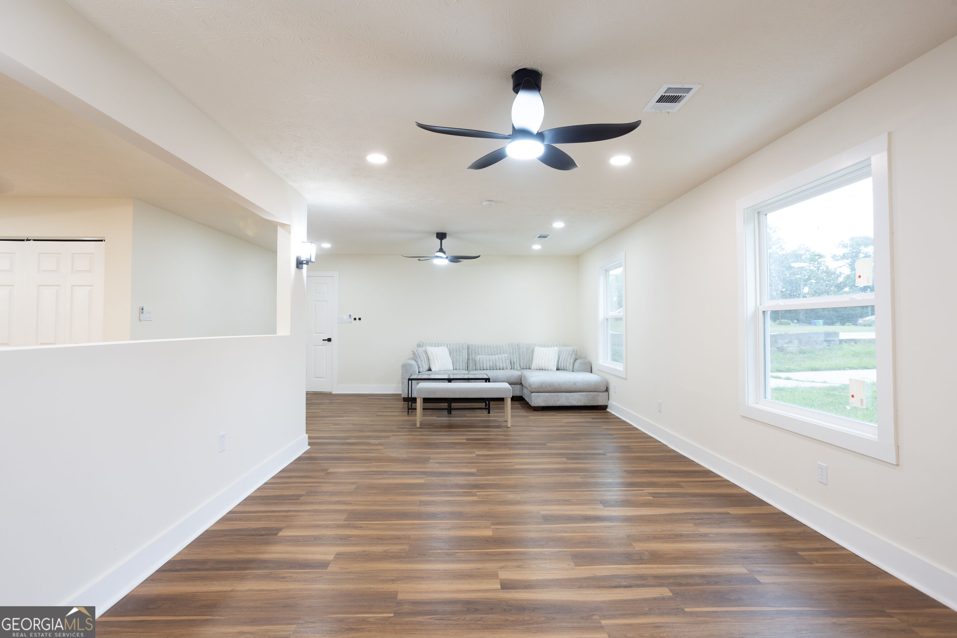 2127 Blue Creek Court Property Photo 28