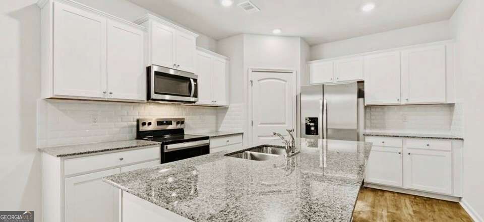59 Rustin Ridge Property Photo 5