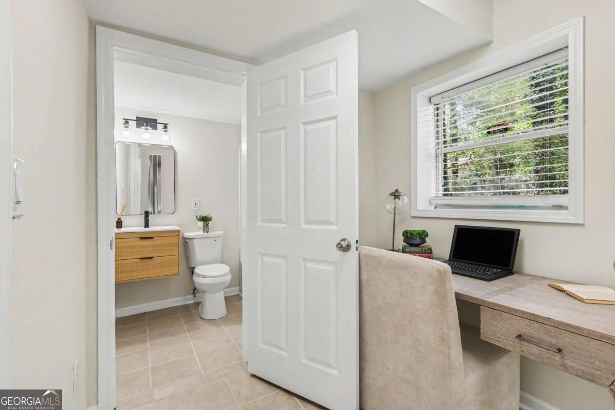 74 Hollis Terrace Nw Property Photo 10