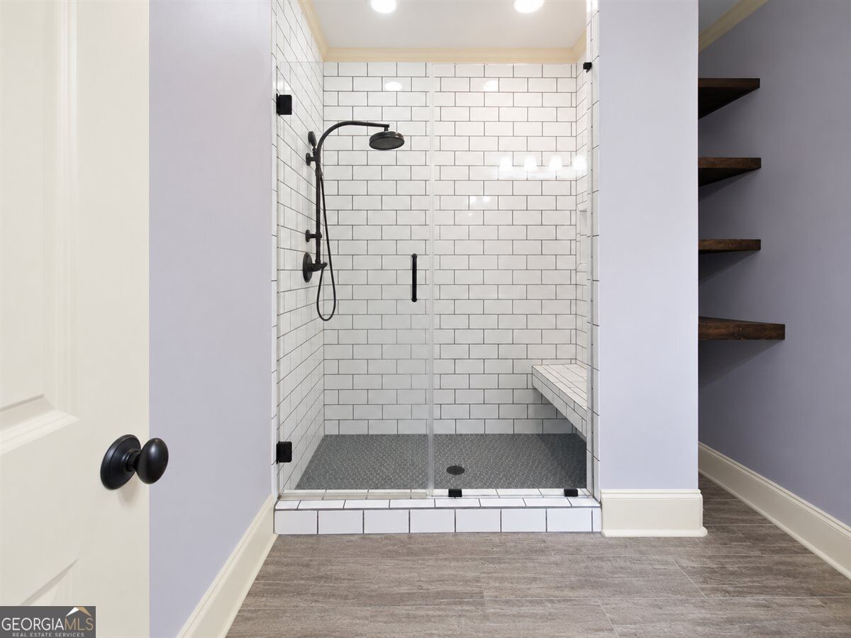 1011 Highgrove Drive Property Photo 34