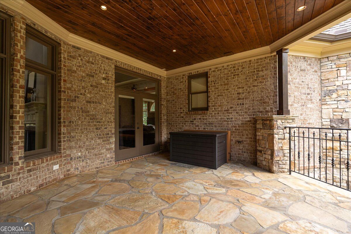1011 Highgrove Drive Property Photo 62