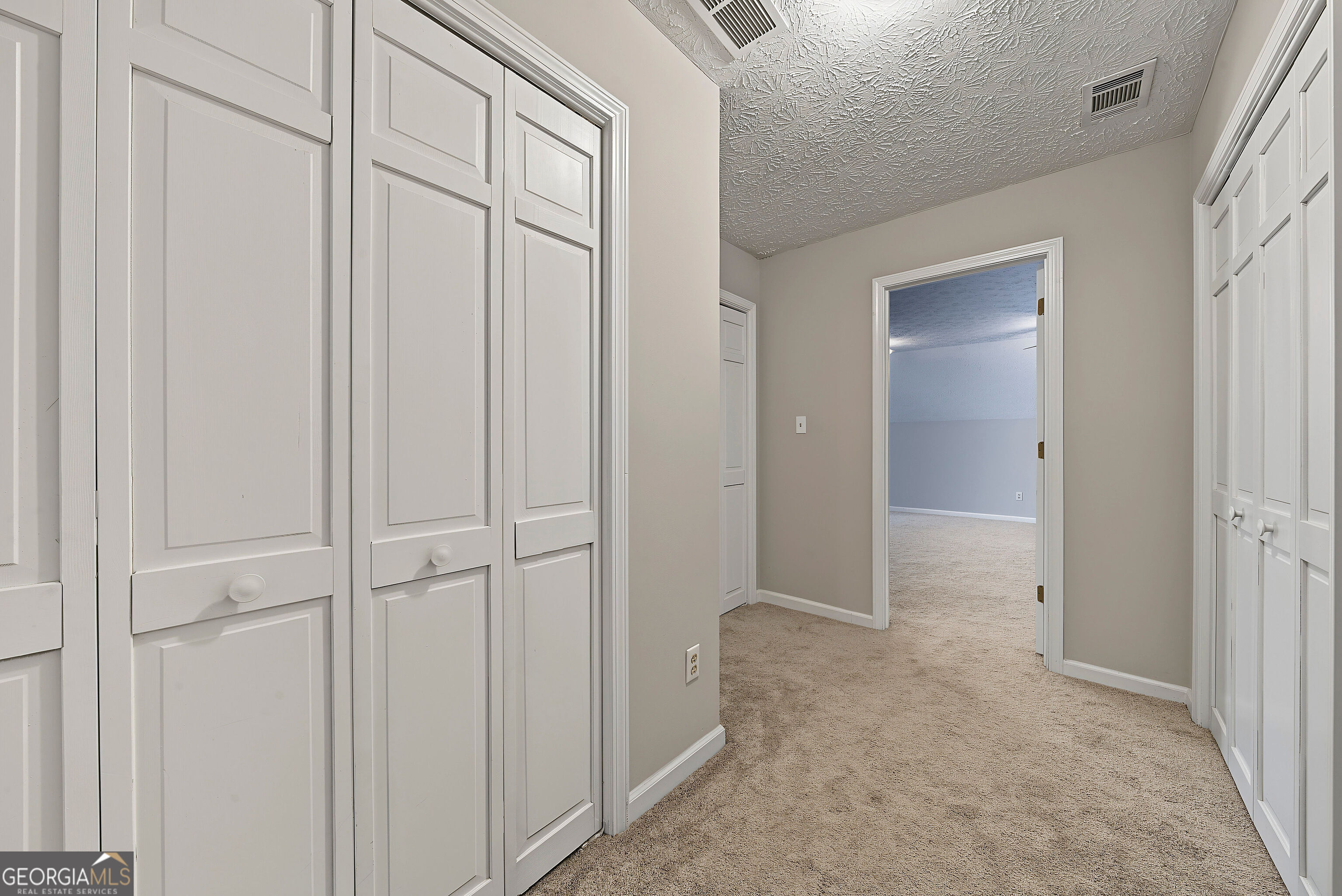 330 Laurelwood Drive Property Photo 18