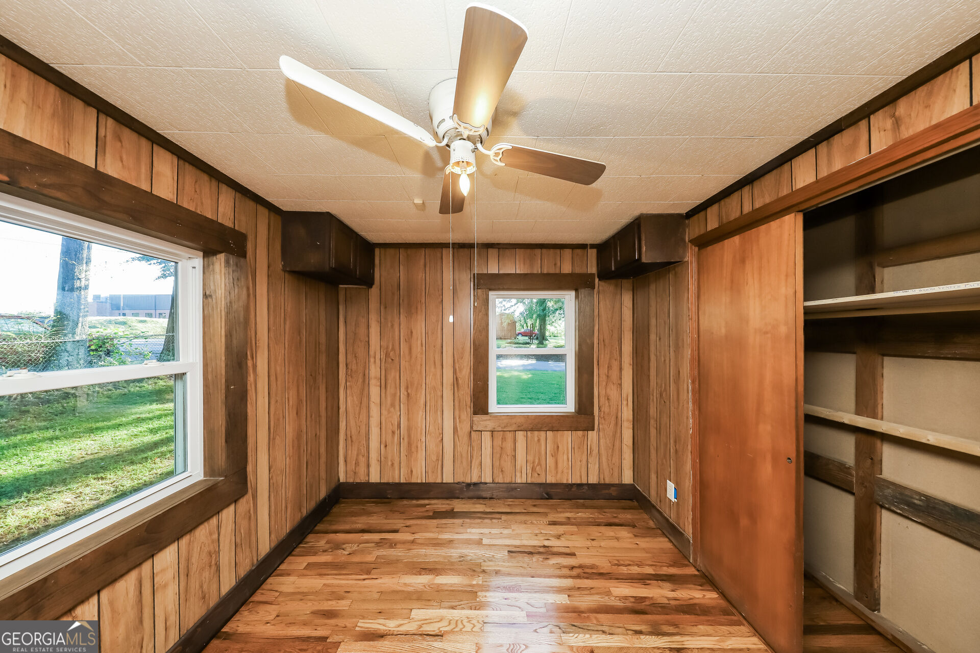 113 Eason Street Property Photo 4