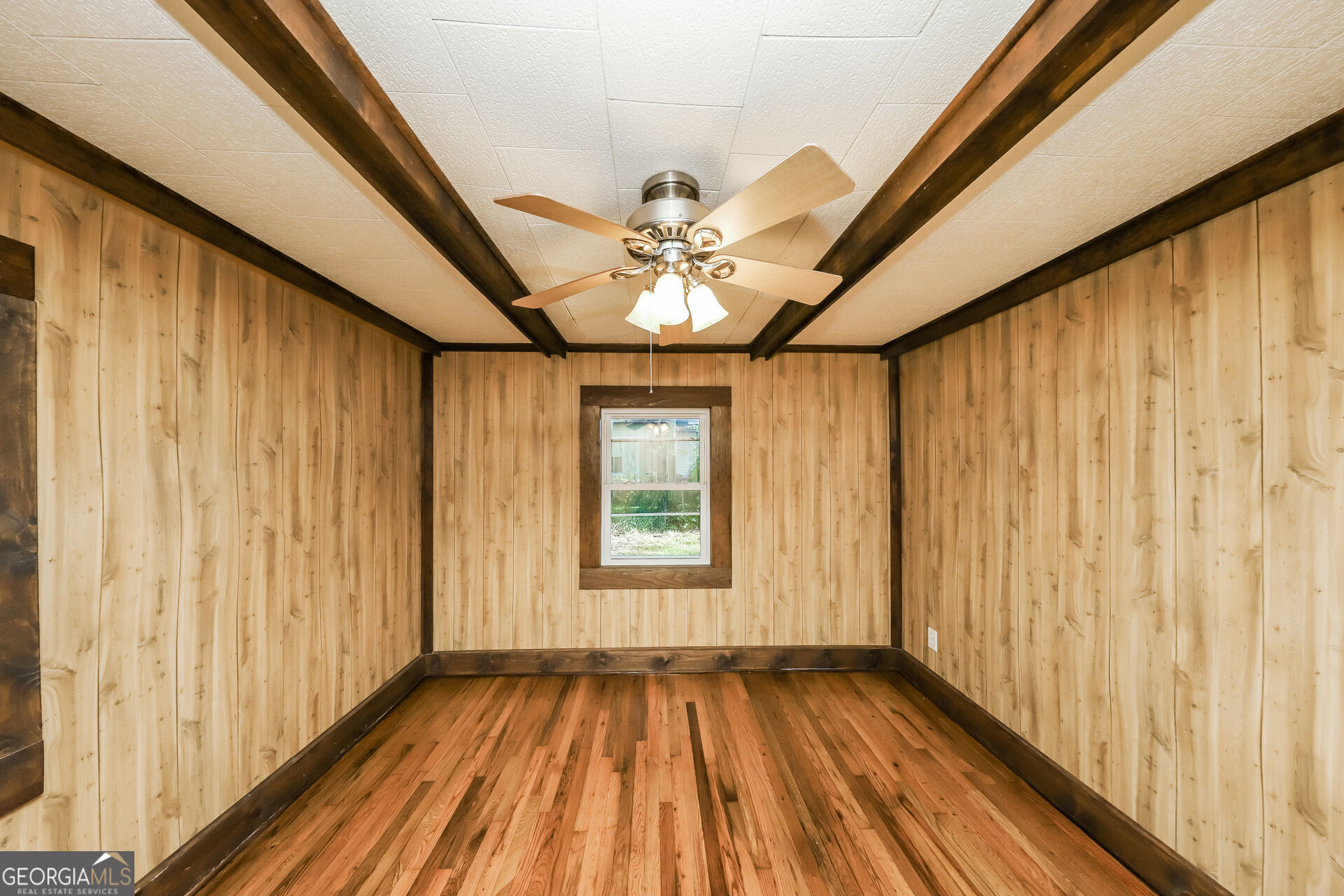 113 Eason Street Property Photo 12