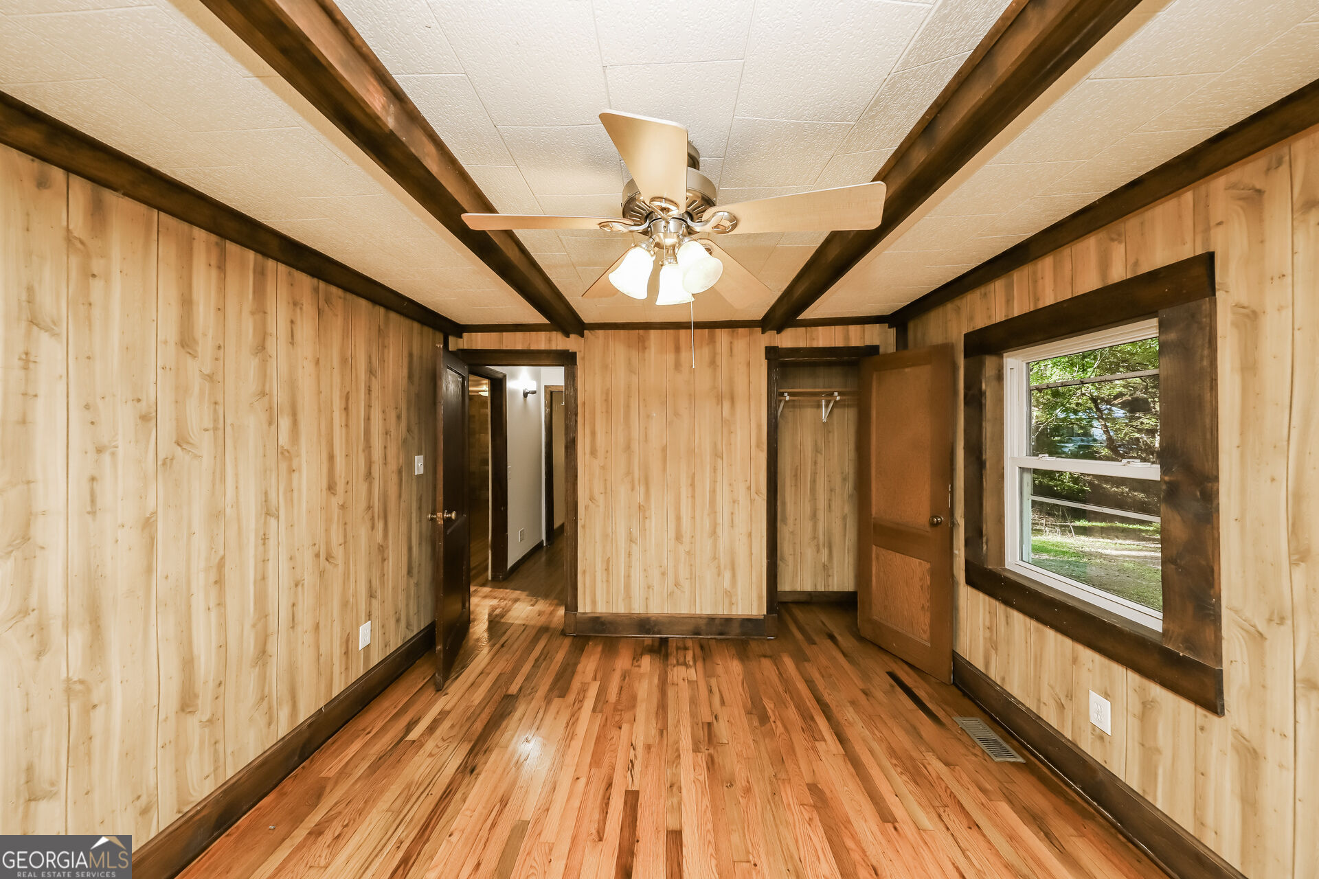 113 Eason Street Property Photo 13