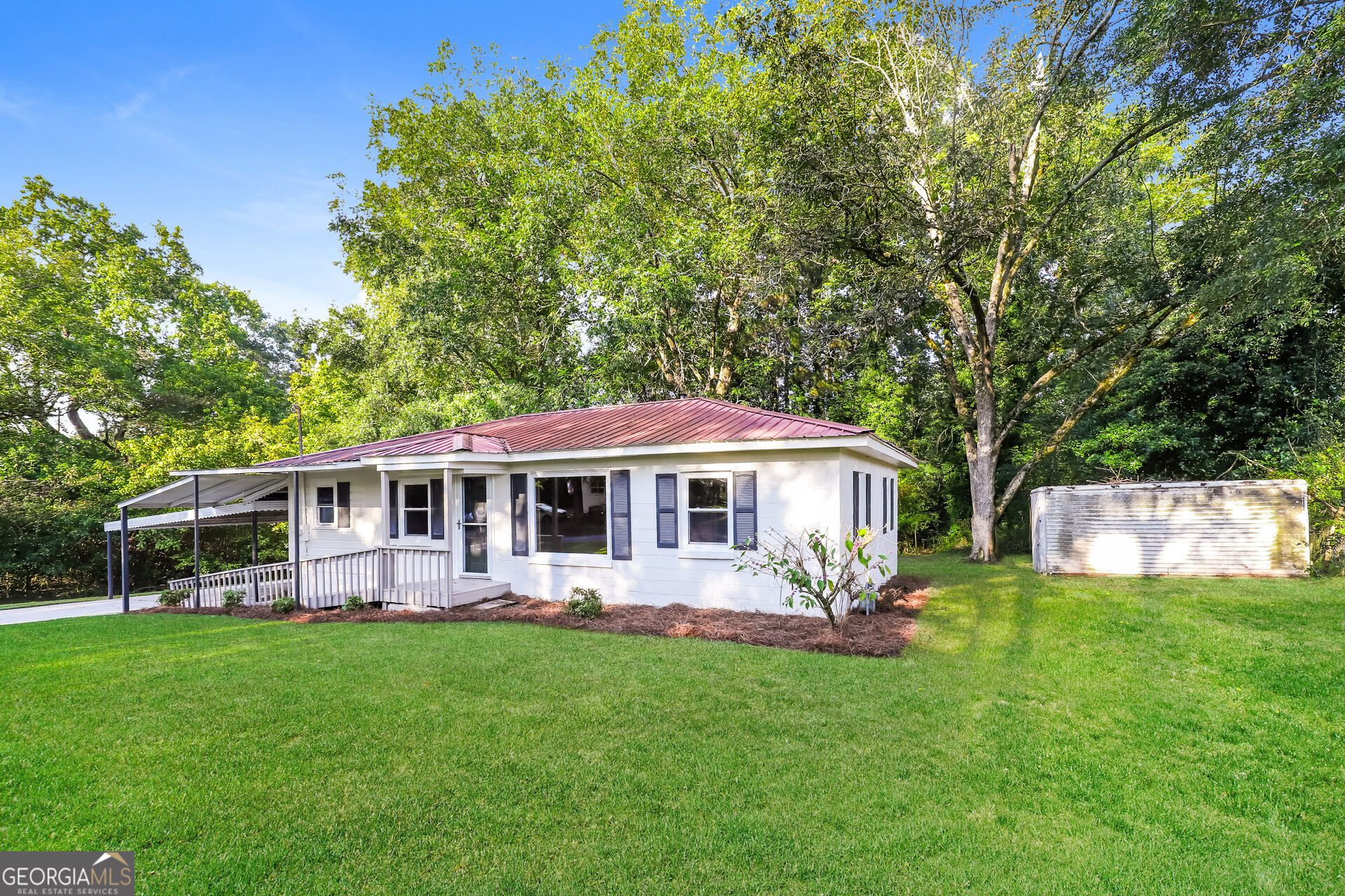 113 Eason Street Property Photo 18