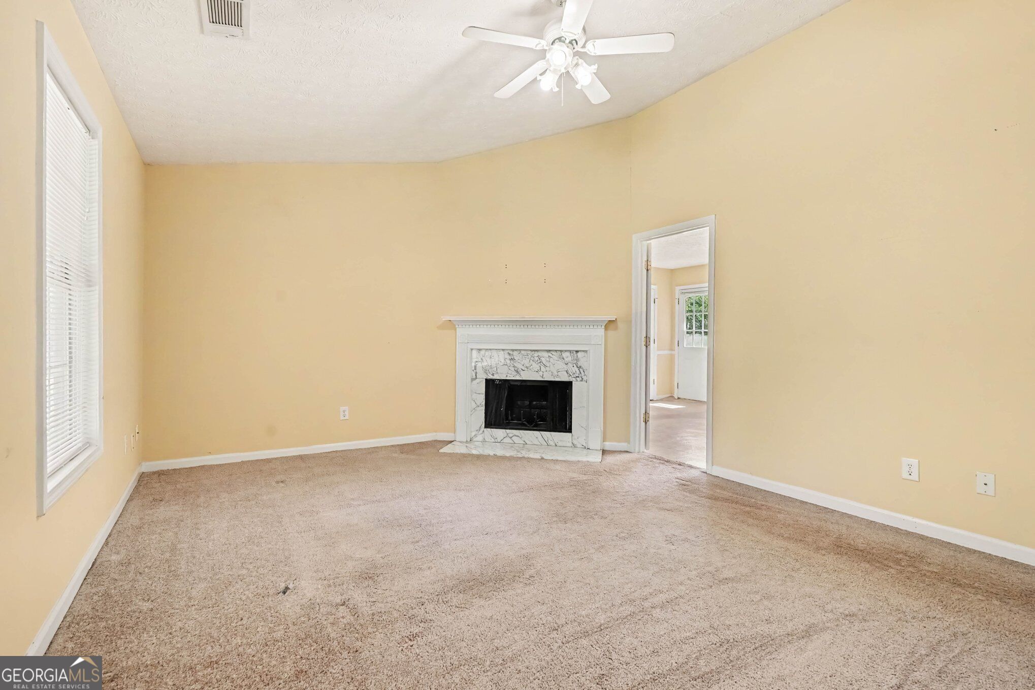 2027 Providence Road Property Photo 8