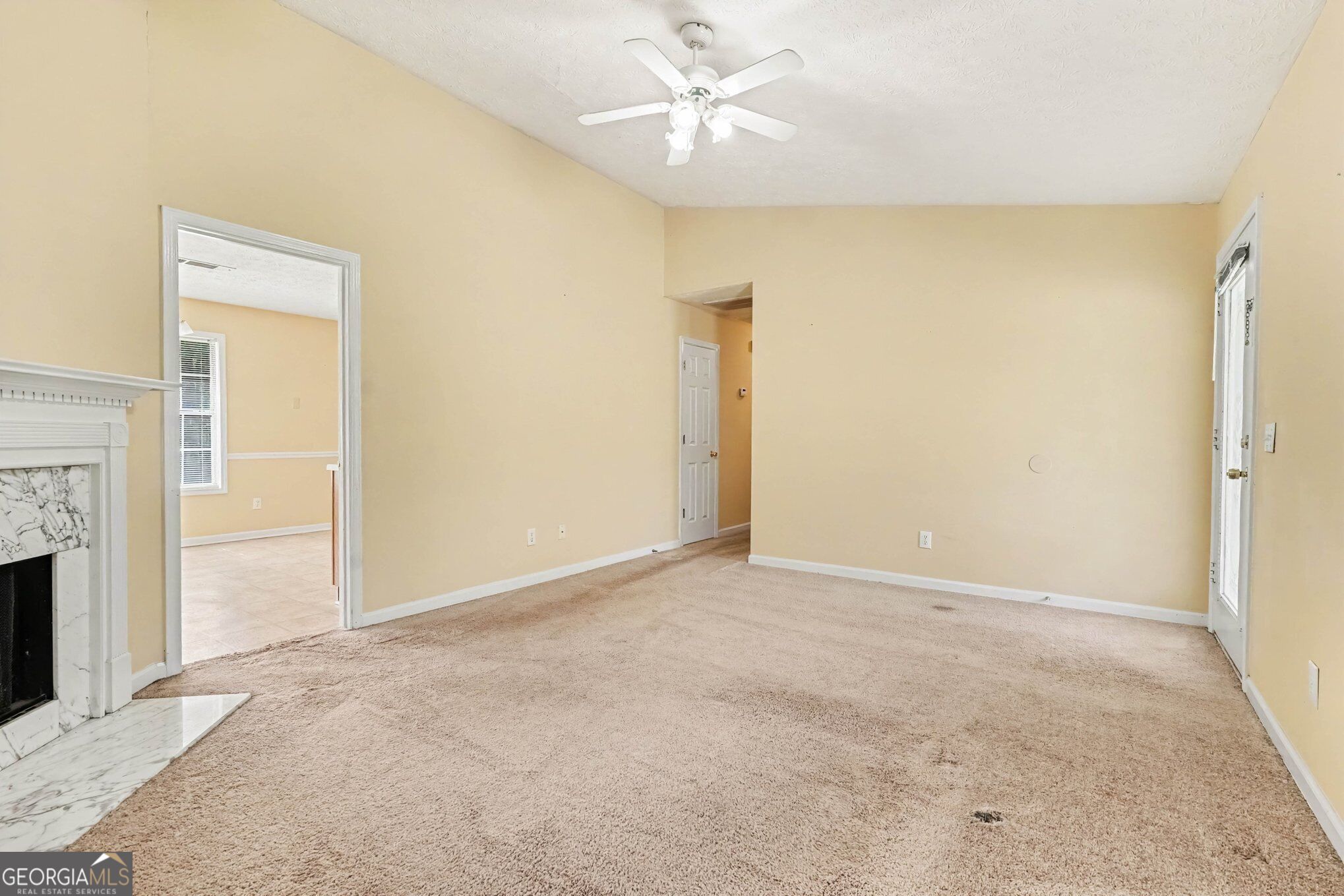 2027 Providence Road Property Photo 9
