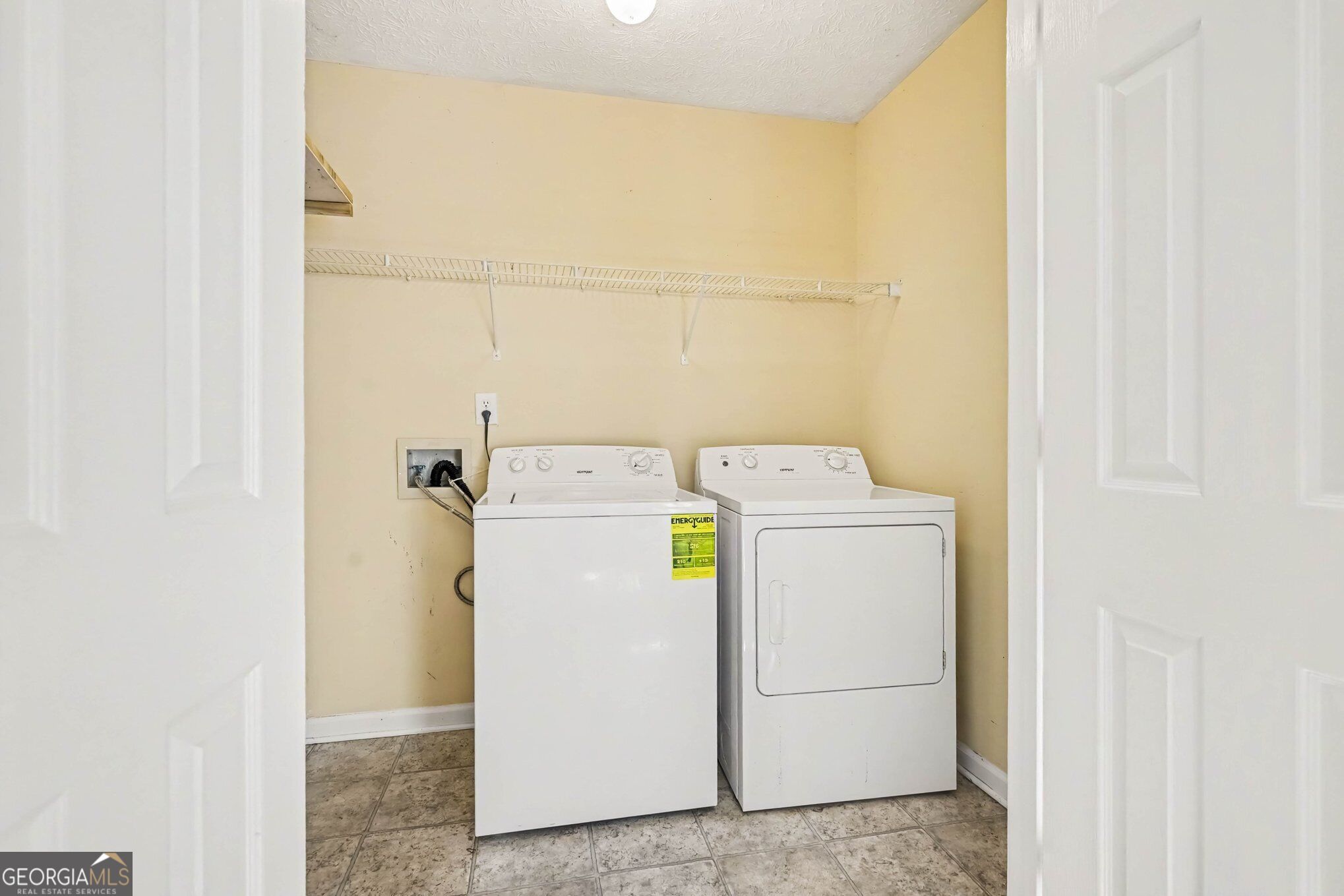 2027 Providence Road Property Photo 24