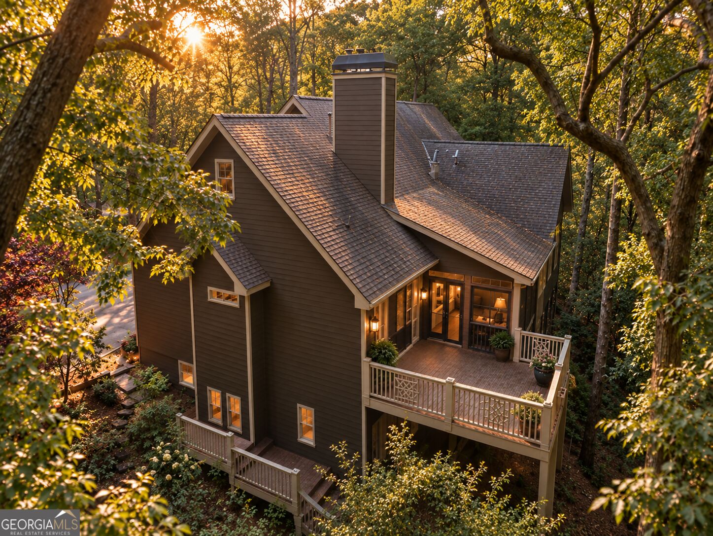 496 Cherokee Trail Property Photo 2