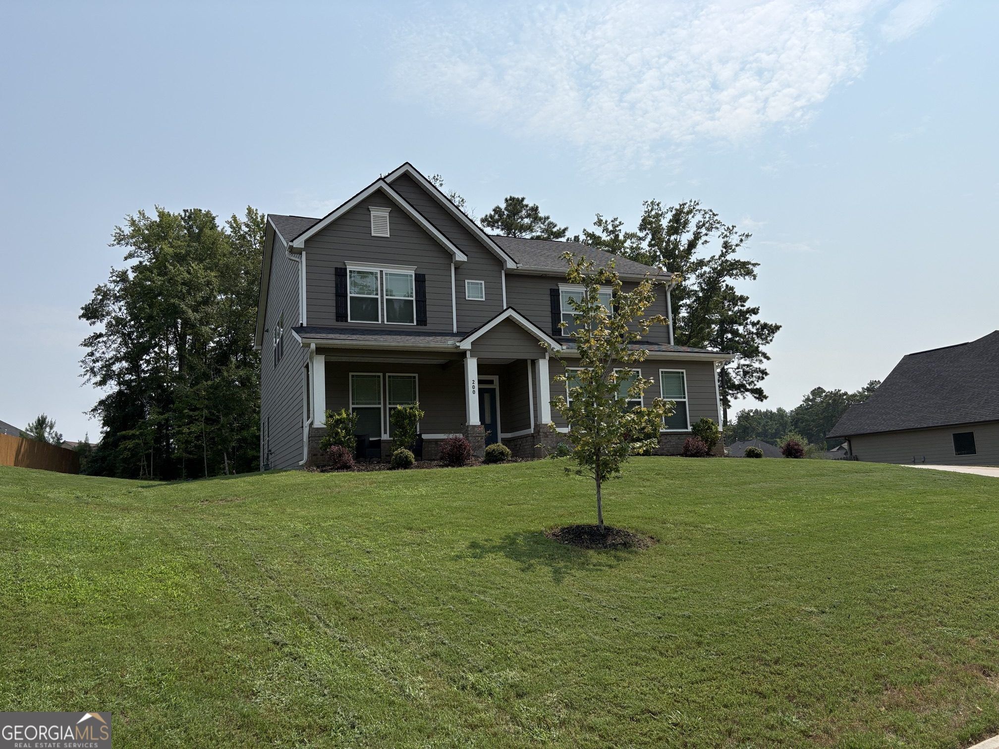200 Darien Drive Property Photo 5