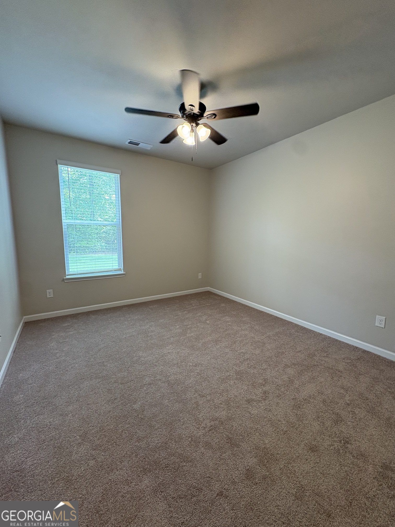 200 Darien Drive Property Photo 12