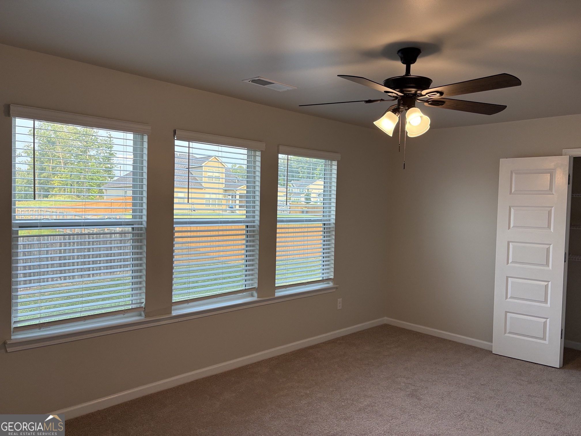 200 Darien Drive Property Photo 25