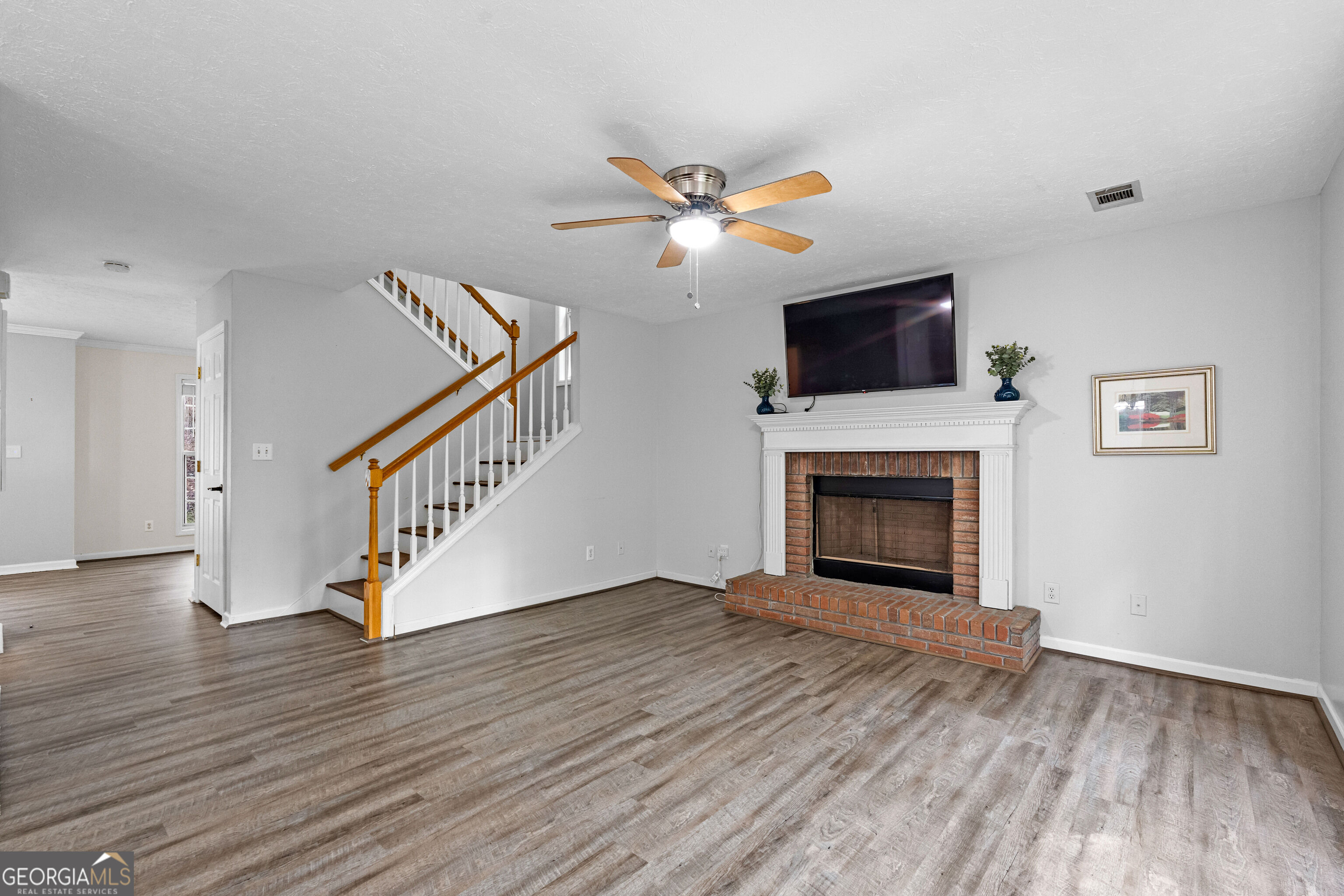 205 Foxdale Court Property Photo 19