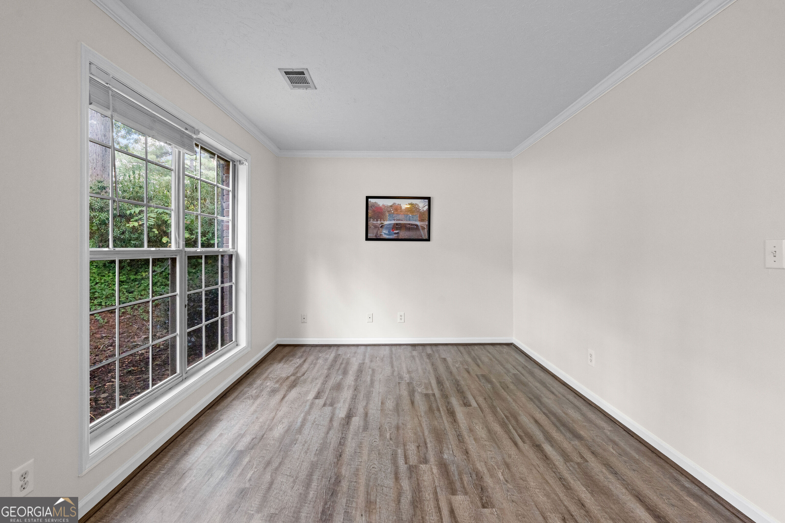 205 Foxdale Court Property Photo 23
