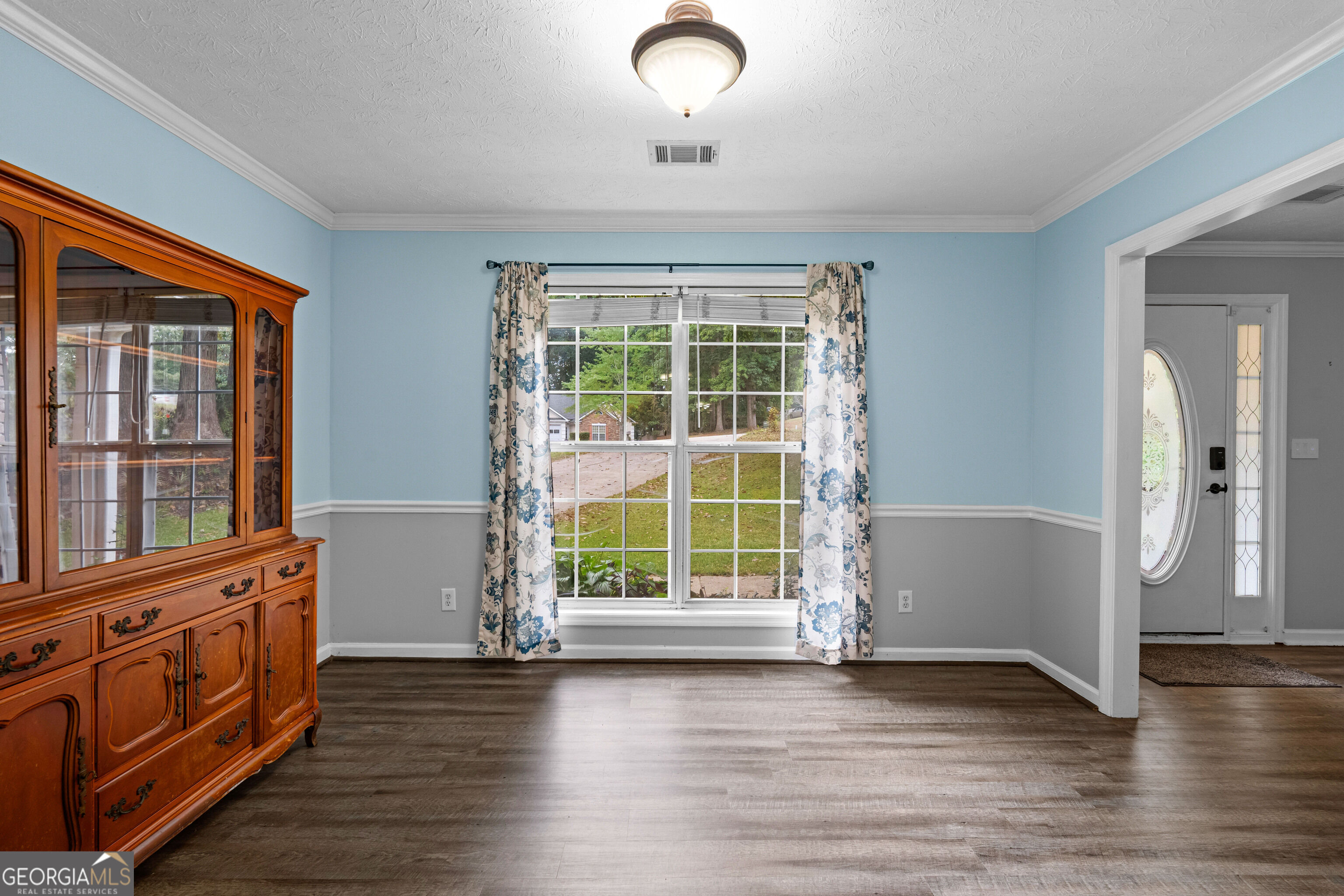 205 Foxdale Court Property Photo 24