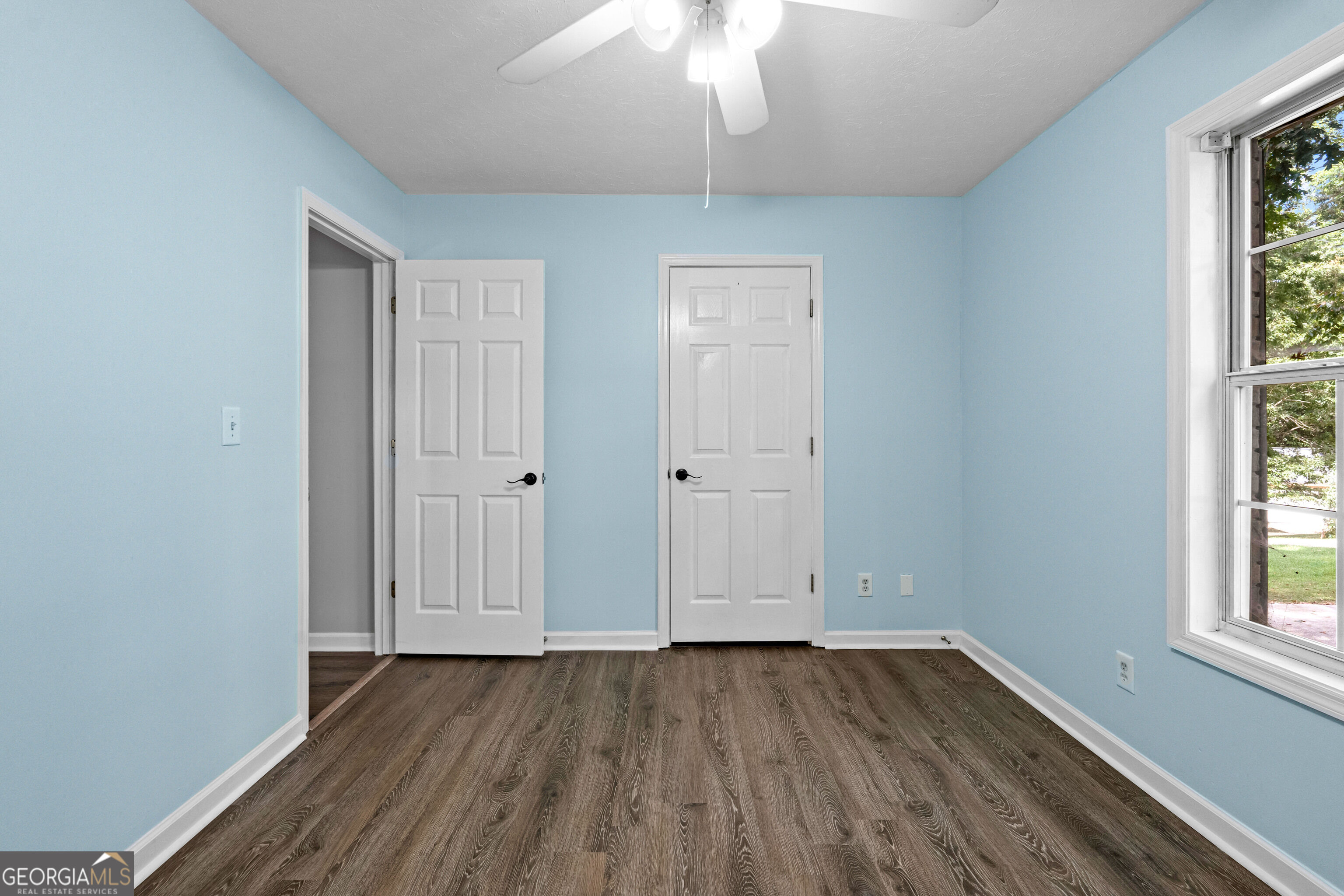205 Foxdale Court Property Photo 33