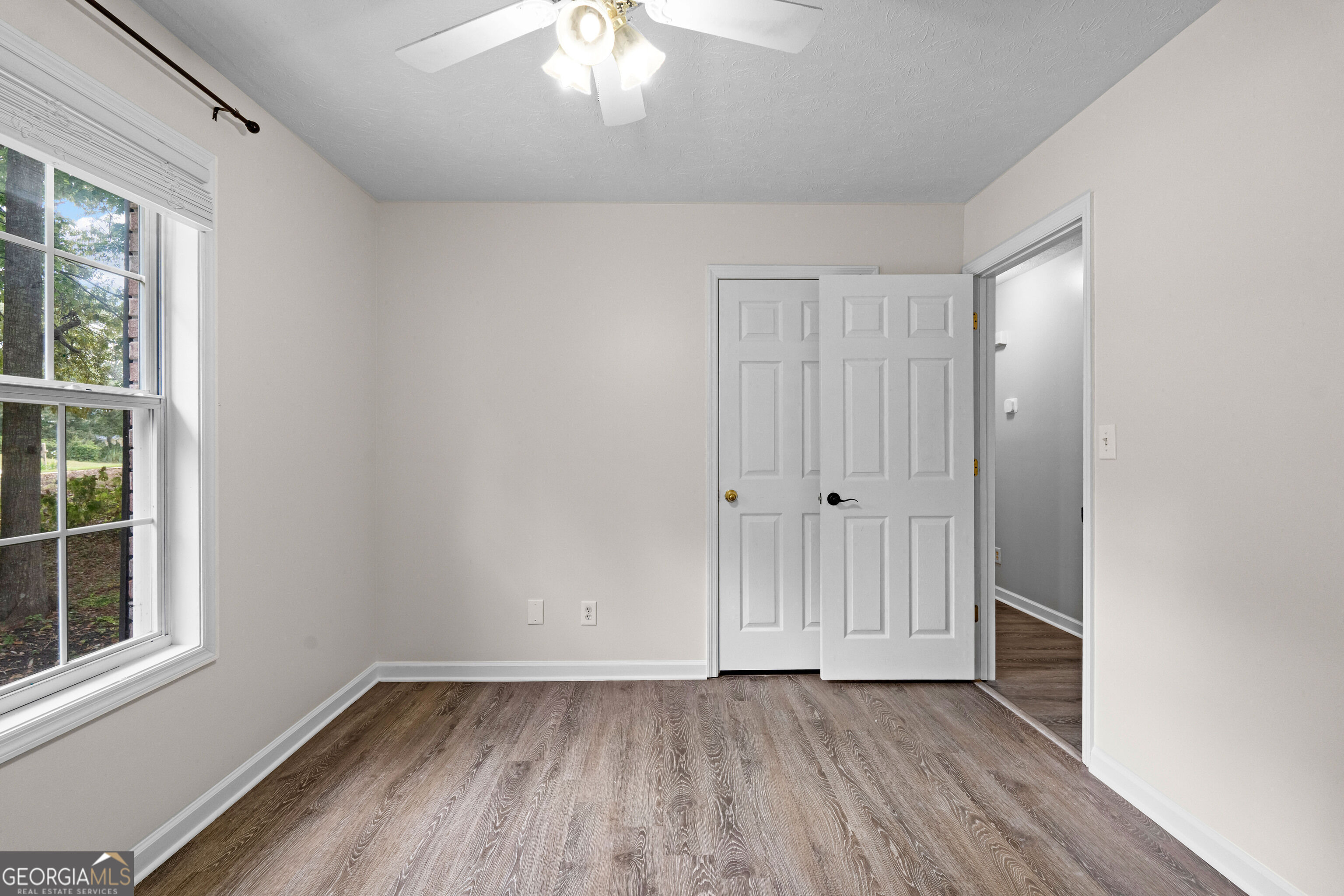 205 Foxdale Court Property Photo 36