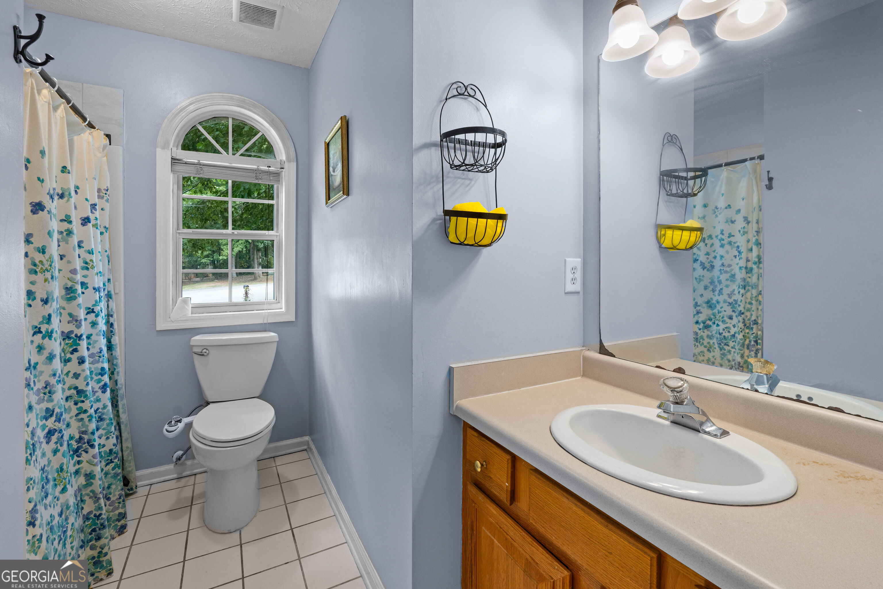 205 Foxdale Court Property Photo 38