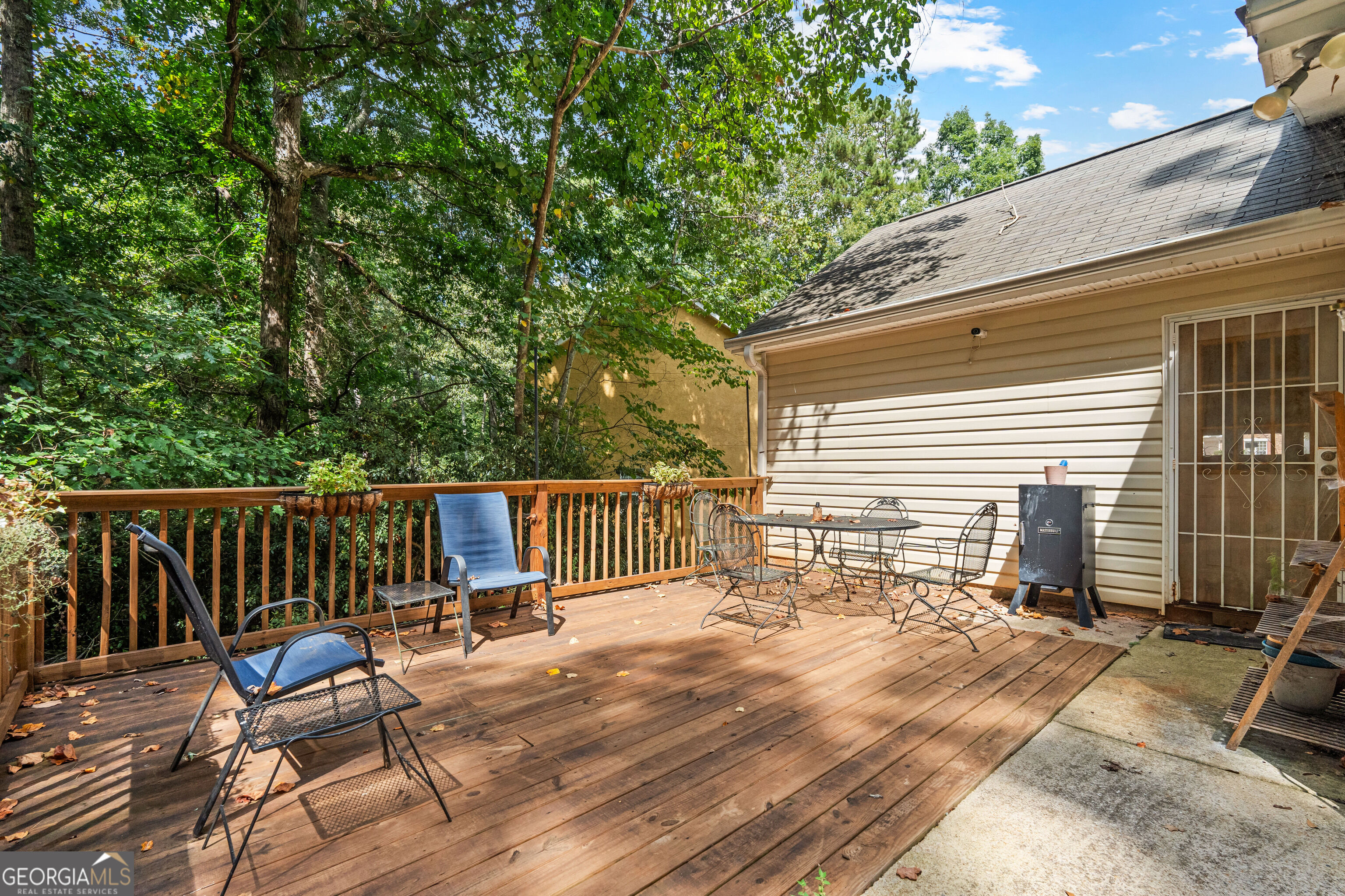 205 Foxdale Court Property Photo 39