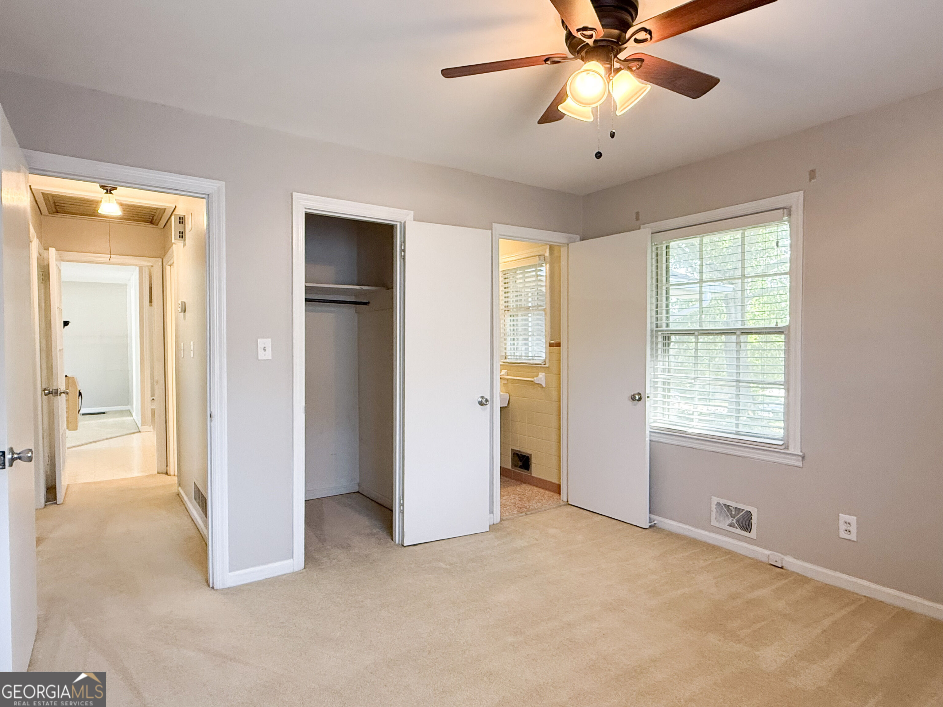 504 Jackson Avenue Property Photo 17