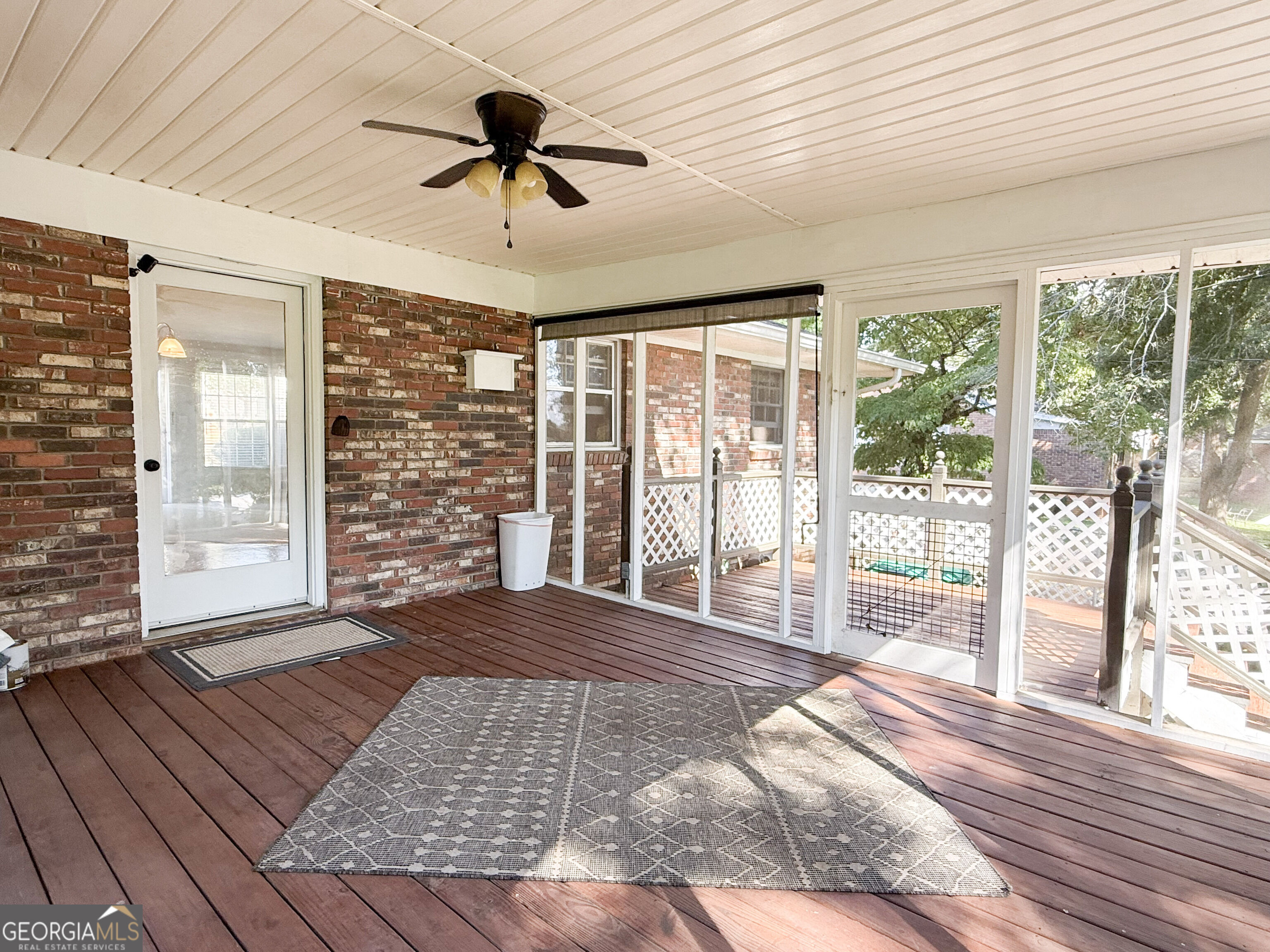 504 Jackson Avenue Property Photo 20