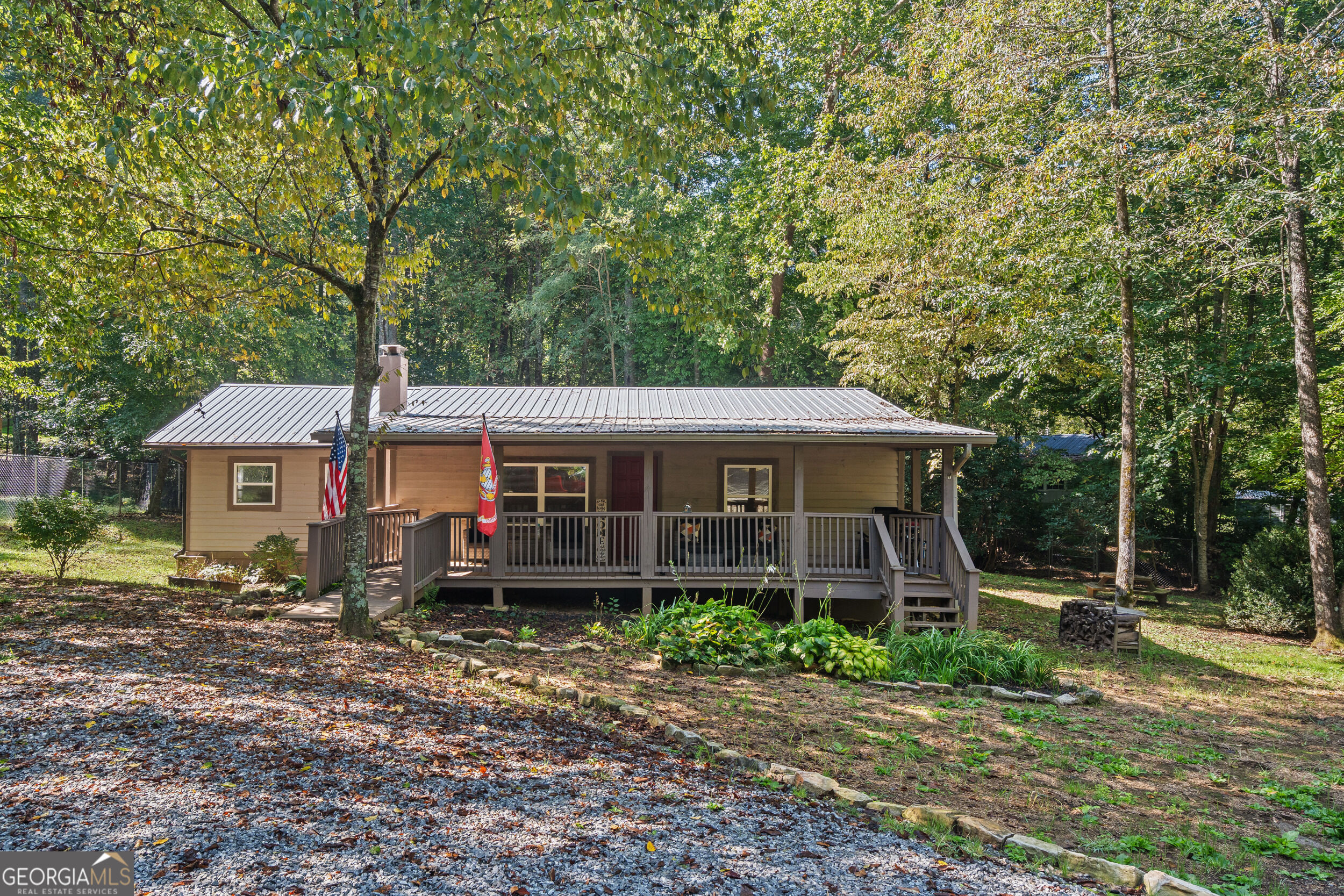 4326 White Oak Drive Property Photo 1