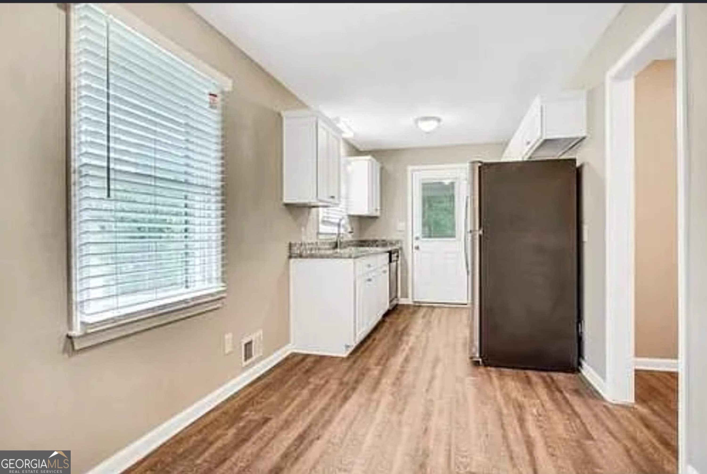 6263 Green Acres Drive Sw Property Photo 4