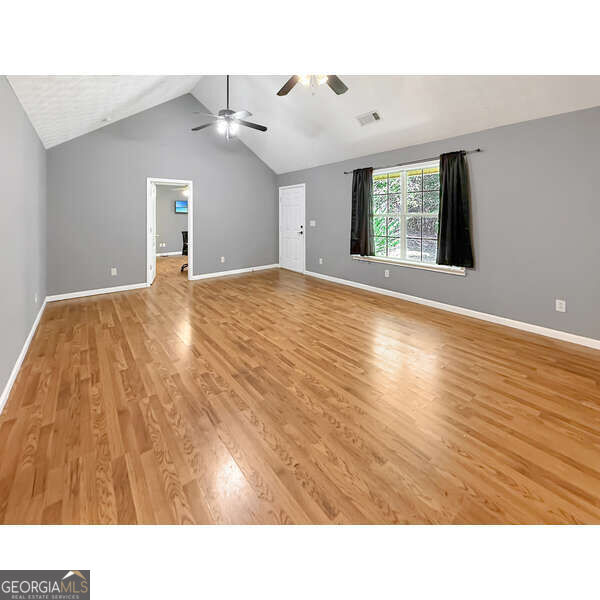 223 City Pond Road Property Photo 3