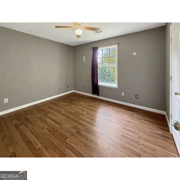 223 City Pond Road Property Photo 13